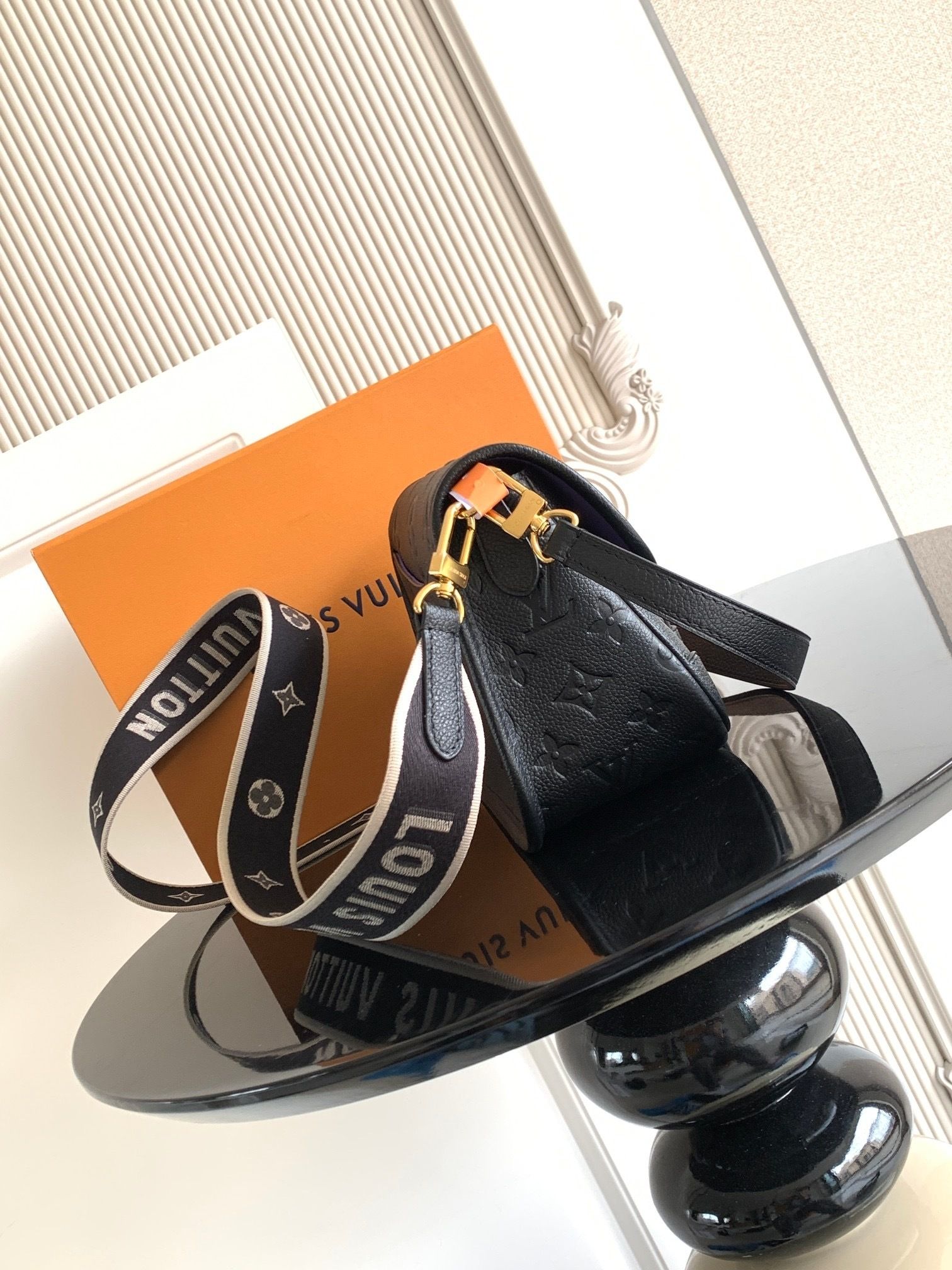 New Collection Fashion LV Handbag M46386 New Collection Fashion LV Handbag M46386