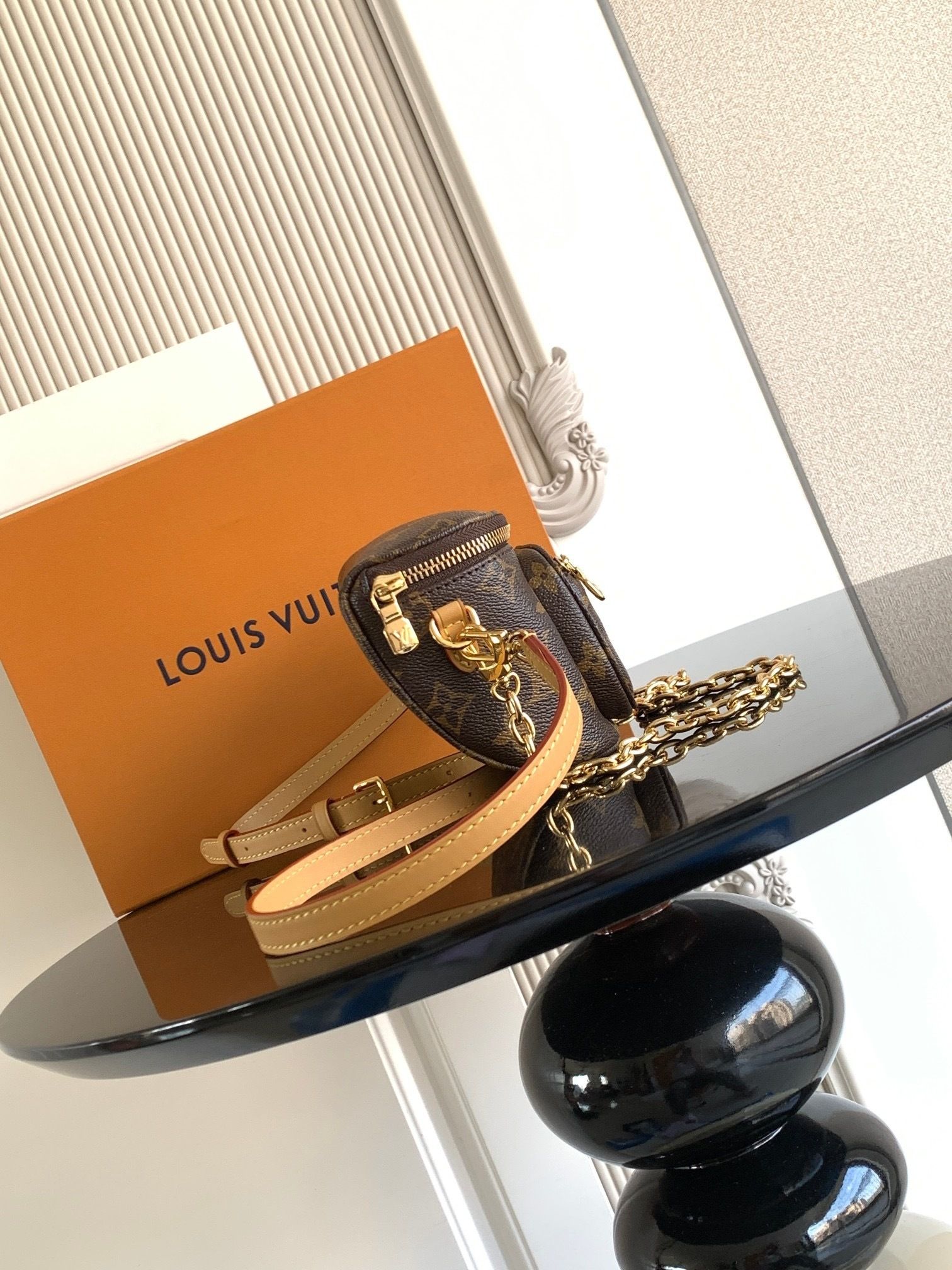 New Collection Fashion LV Handbag M82335 New Collection Fashion LV Handbag M82335