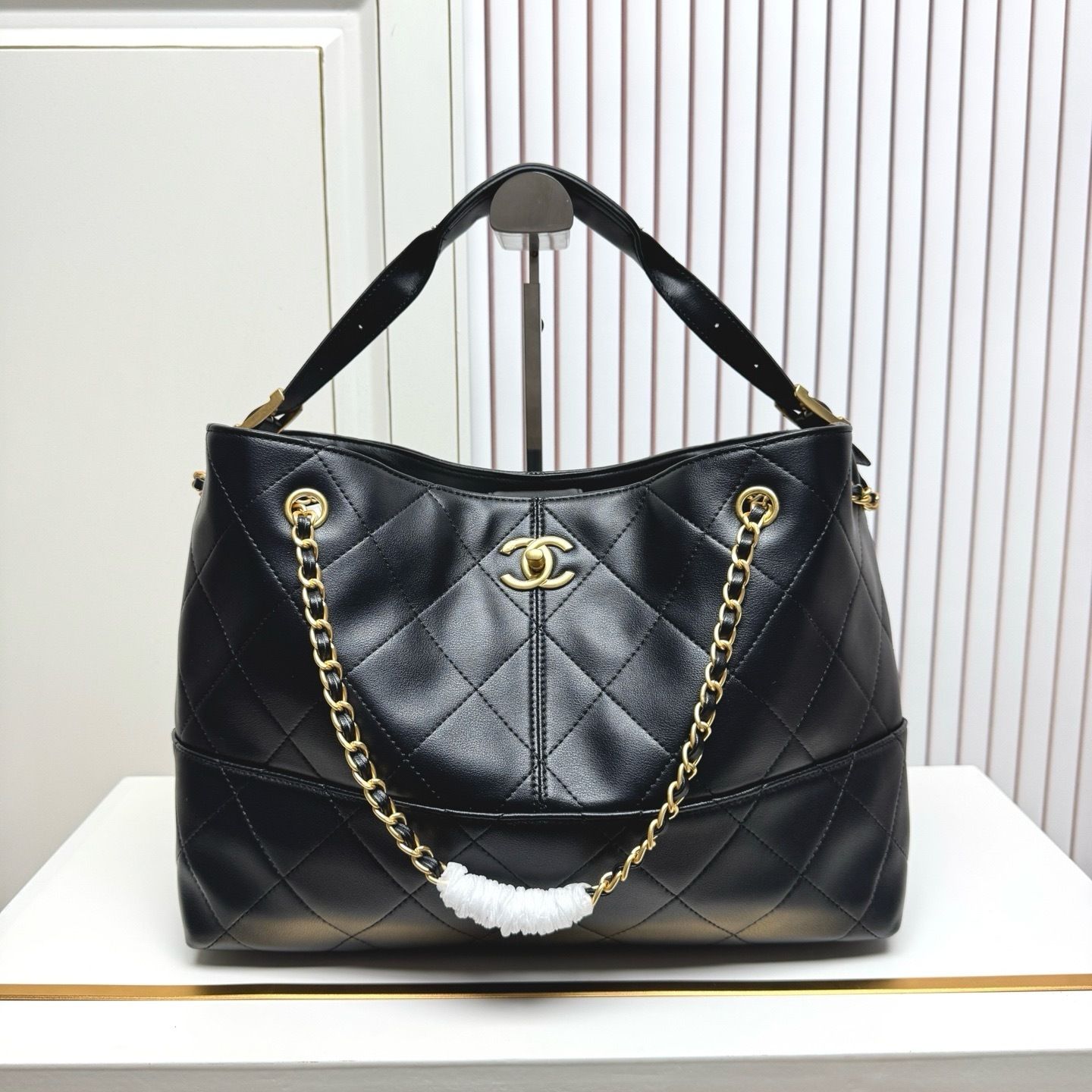 New Collection Fashion CN Handbag 6100 New Collection Fashion CN Handbag 6100