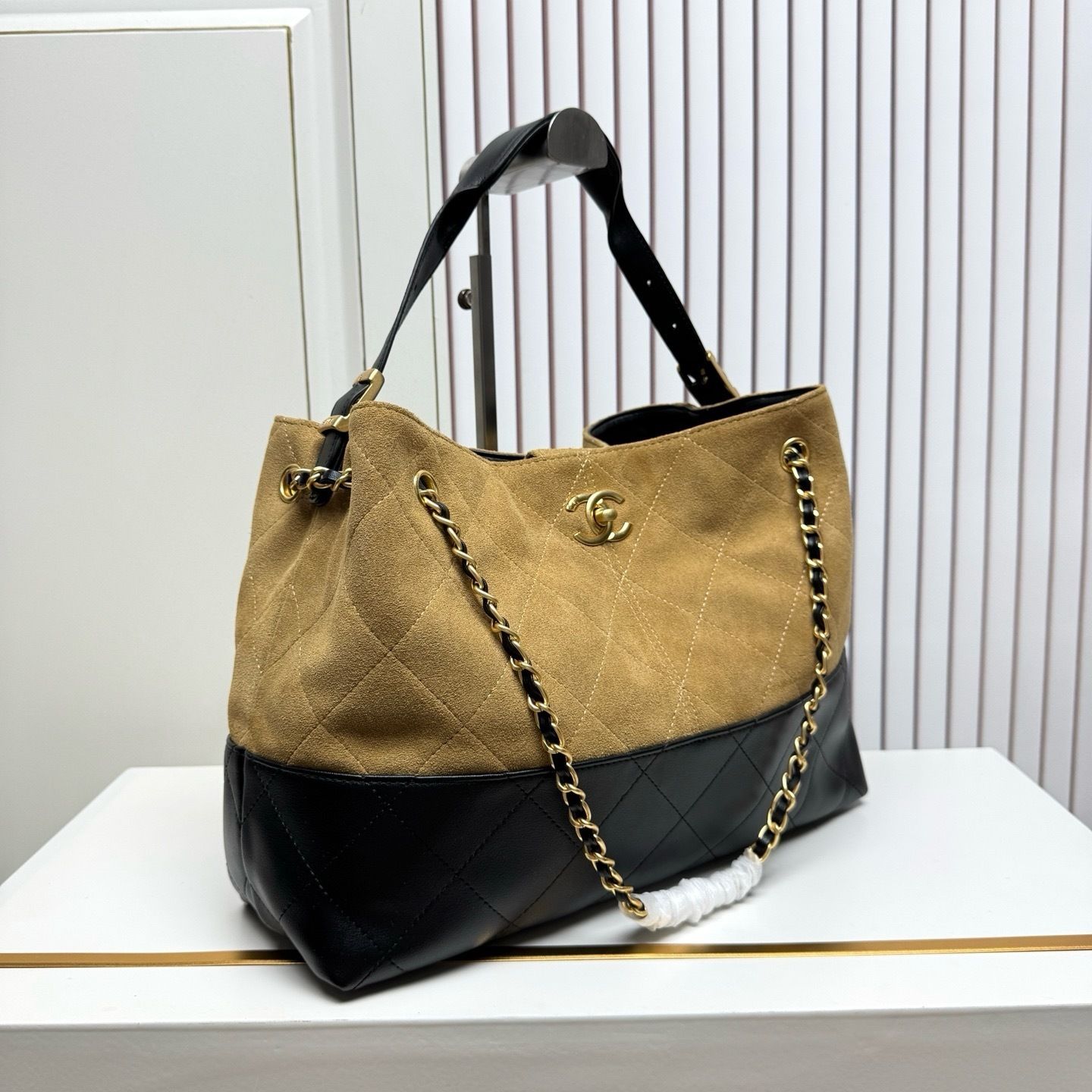 New Collection Fashion CN Handbag 6100 New Collection Fashion CN Handbag 6100