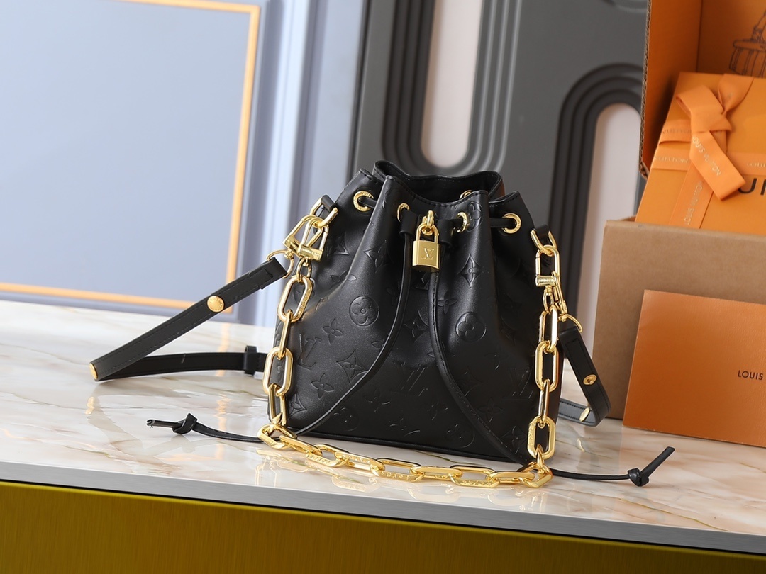 Luxury LV Handbag M26216-M26530 Luxury LV Handbag M26216-M26530