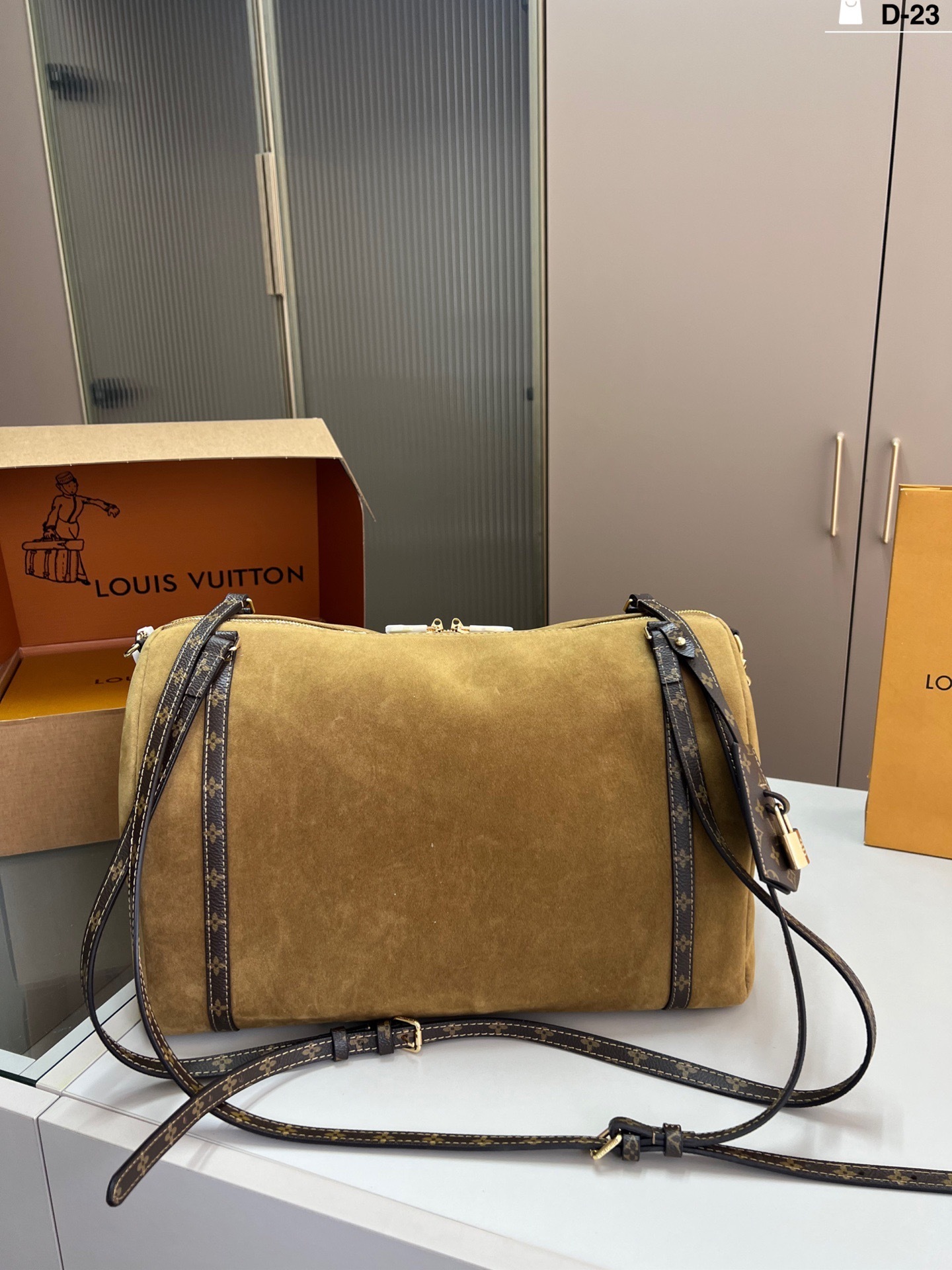 New Collection Fashion LV Handbag LV09013 New Collection Fashion LV Handbag LV09013