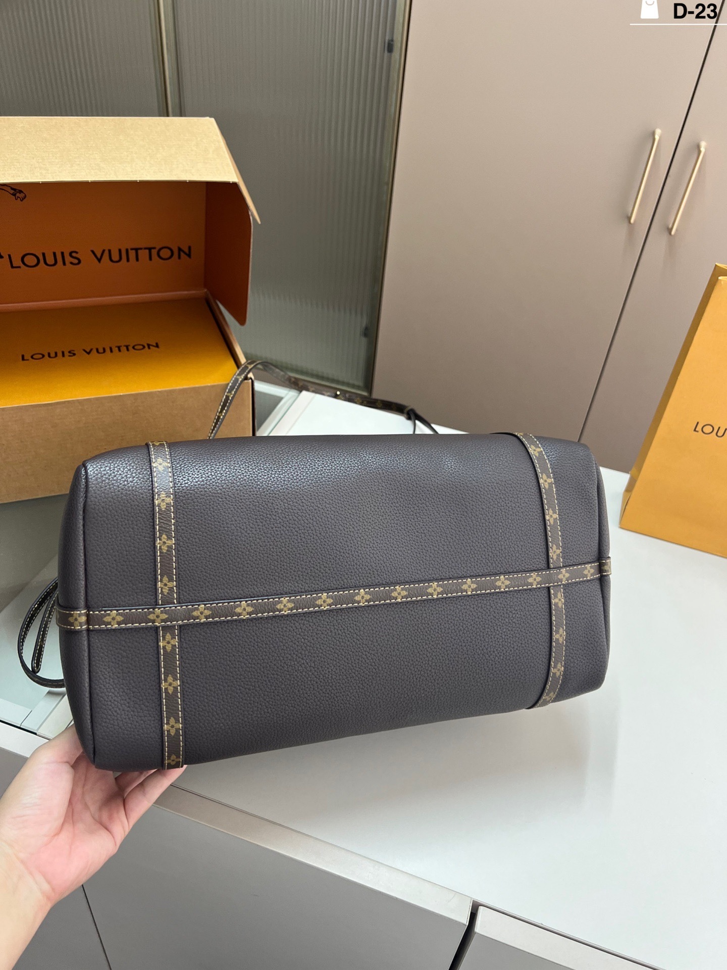 New Collection Fashion LV Handbag LV09013 New Collection Fashion LV Handbag LV09013