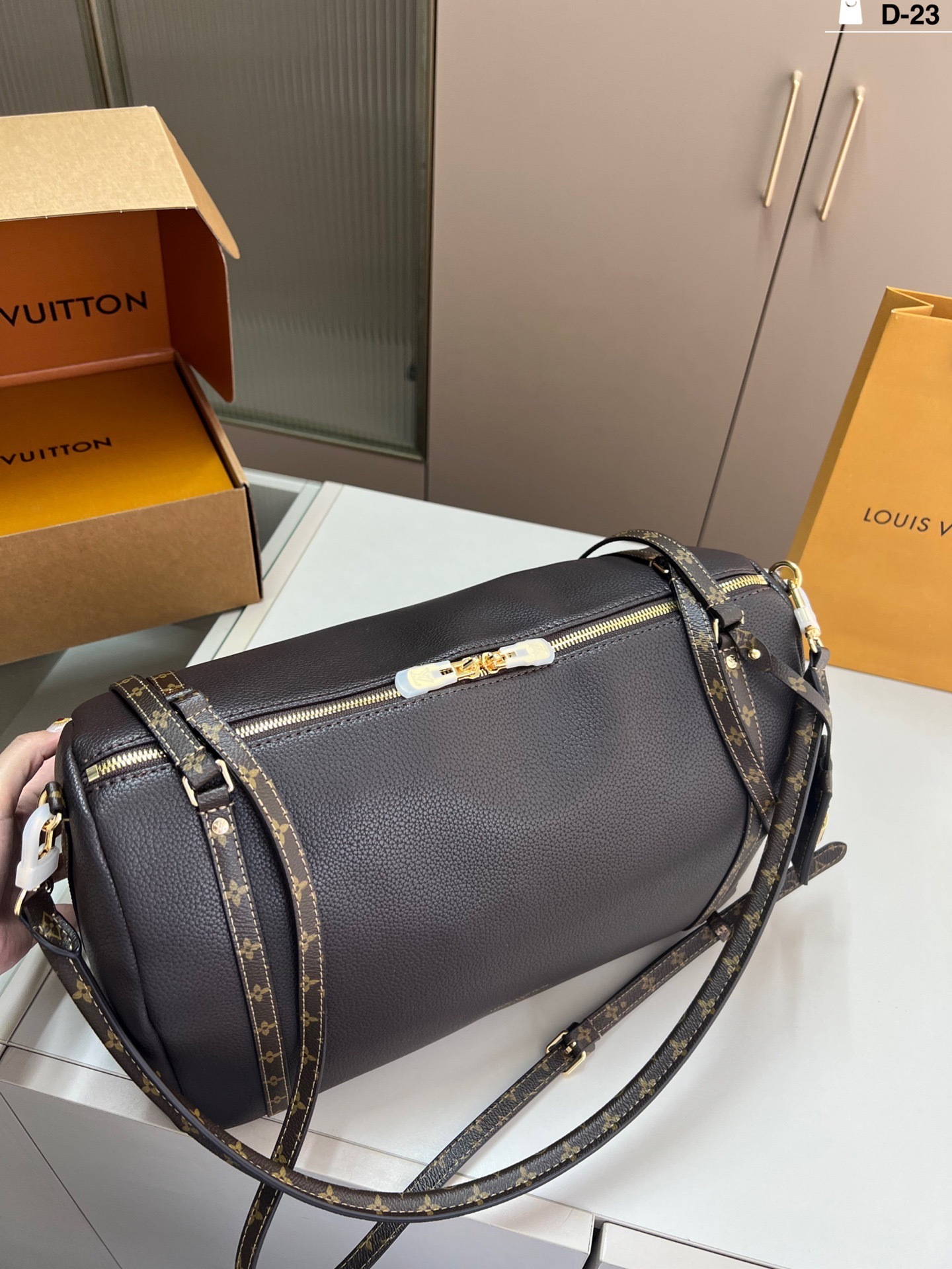 New Collection Fashion LV Handbag LV09013 New Collection Fashion LV Handbag LV09013