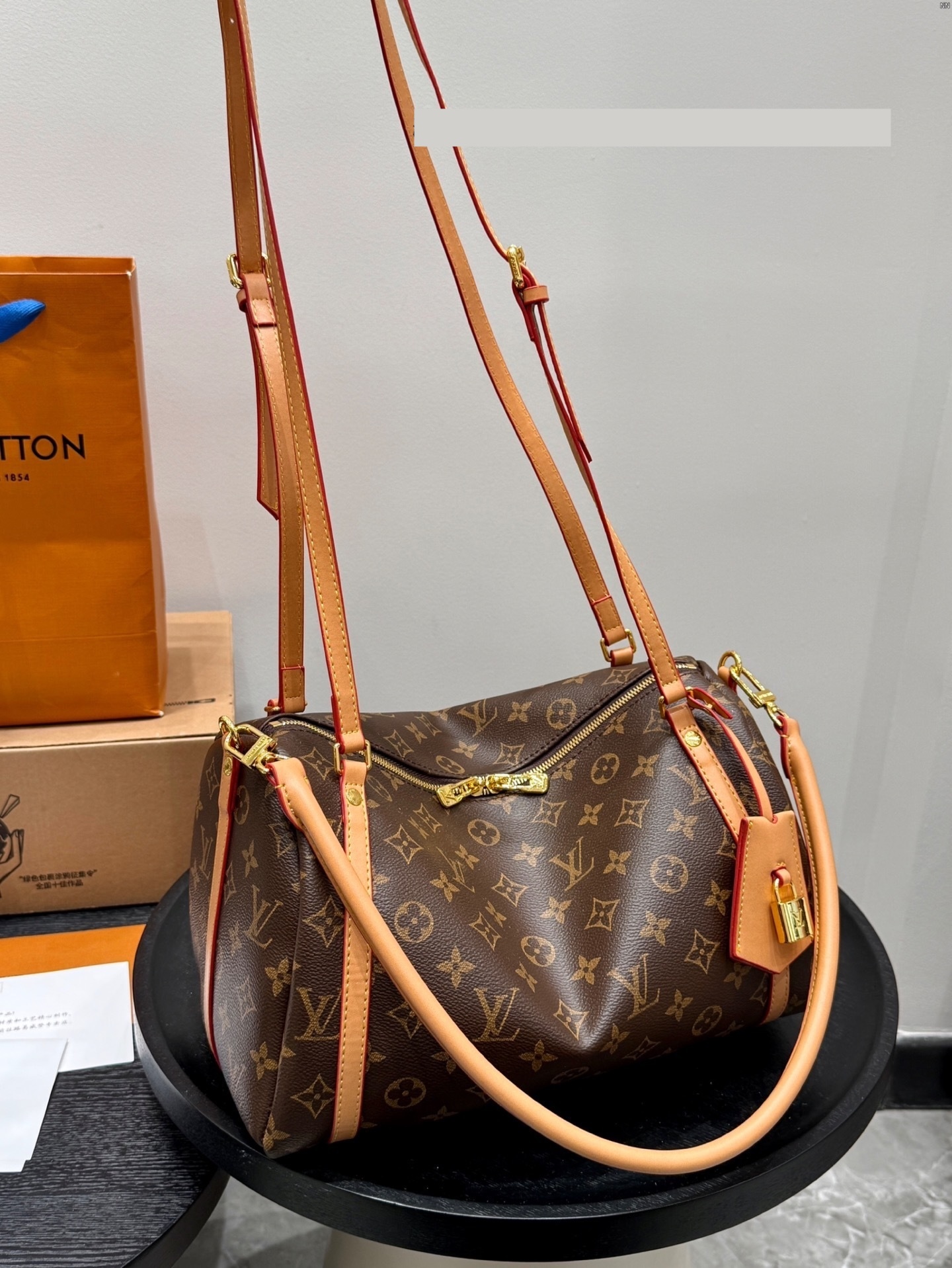 New Collection Fashion LV Handbag LV0823110 New Collection Fashion LV Handbag LV0823110