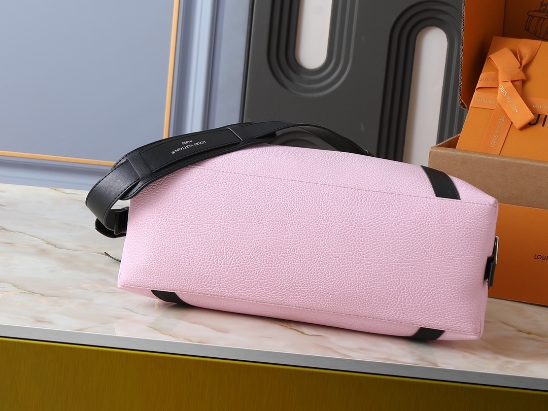 Luxury LV Handbag M14700-M26563-M14702-081 Luxury LV Handbag M14700-M26563-M14702-081