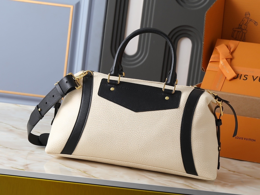 Luxury LV Handbag M14700-M26563-M14702-081 Luxury LV Handbag M14700-M26563-M14702-081