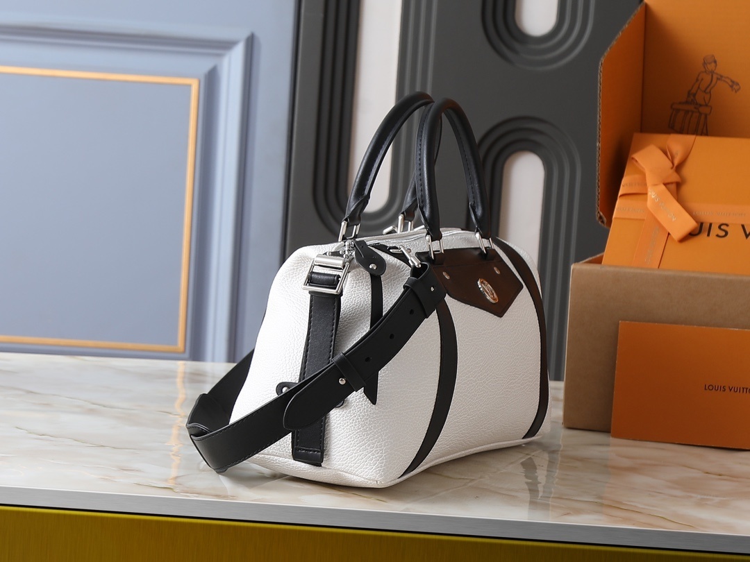 Luxury LV Handbag M14700-M26563-M14702-081 Luxury LV Handbag M14700-M26563-M14702-081