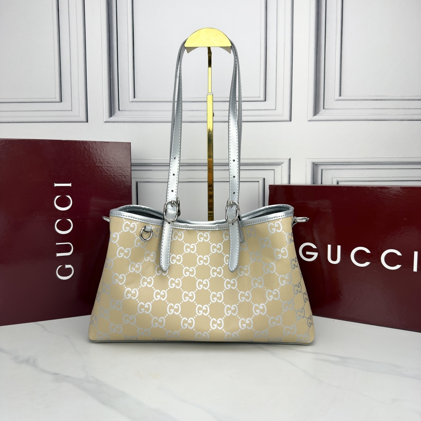 Luxury Gucci Handbag 655668 Luxury Gucci Handbag 655668