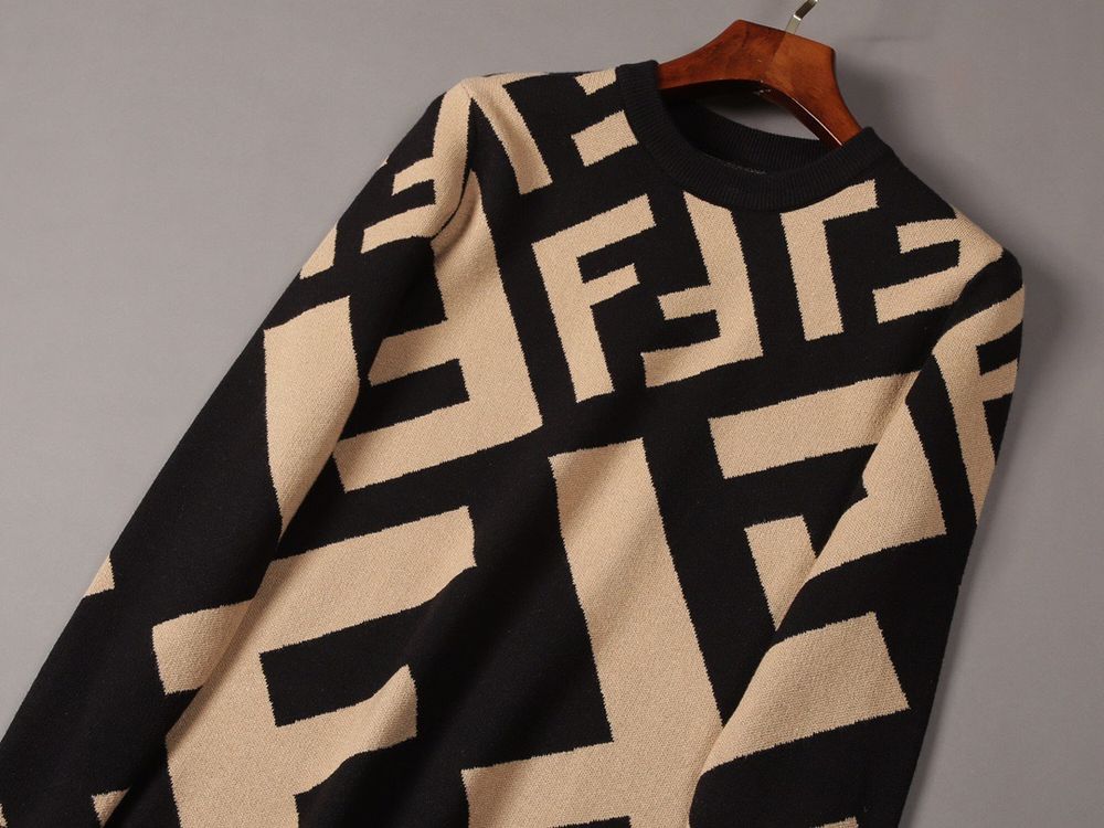 Classic Fendi Pattern Luxury Knit Sweater Classic Fendi Pattern Luxury Knit Sweater