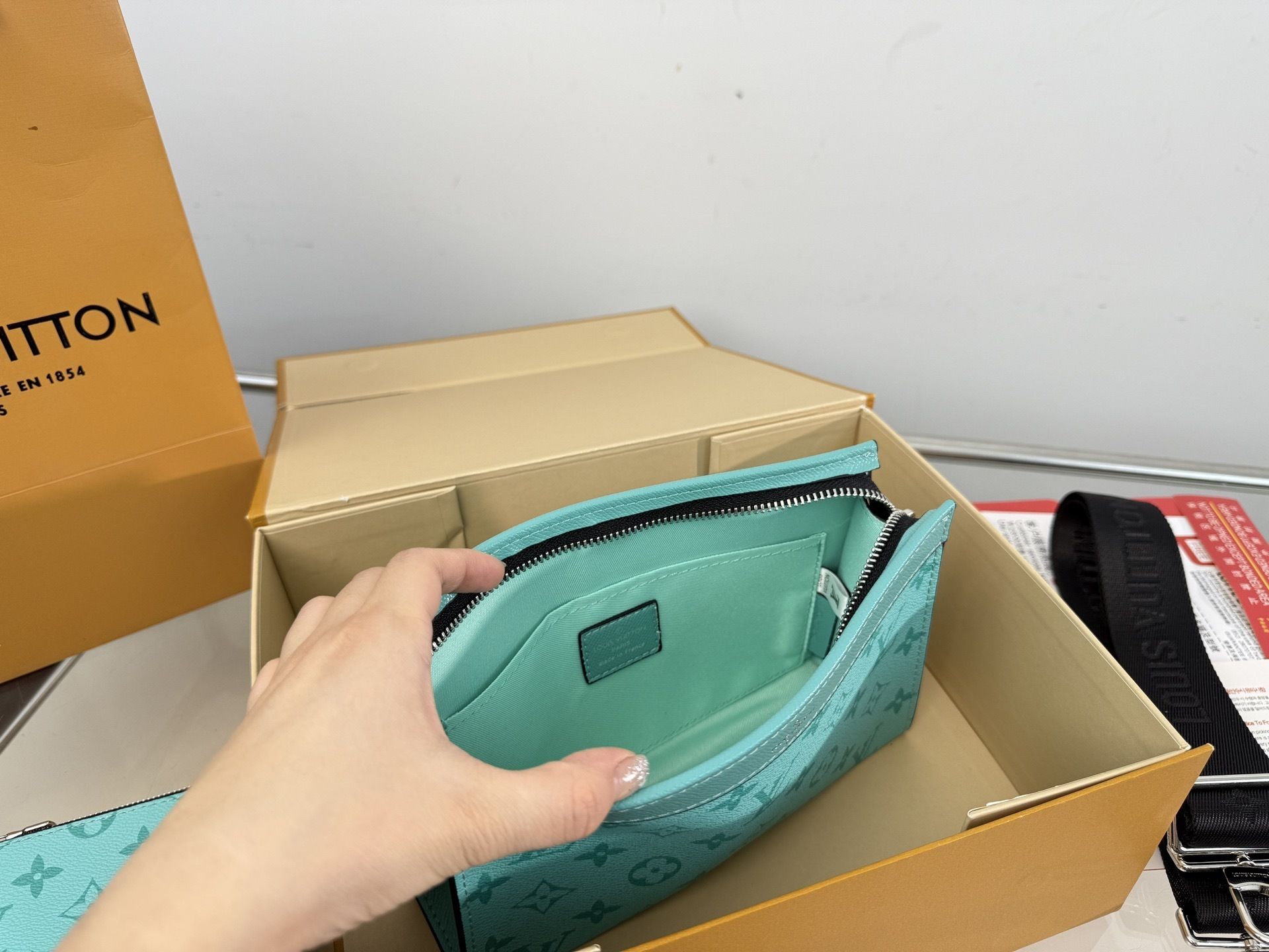 New Collection Fashion LV Handbag LV251231 New Collection Fashion LV Handbag LV251231