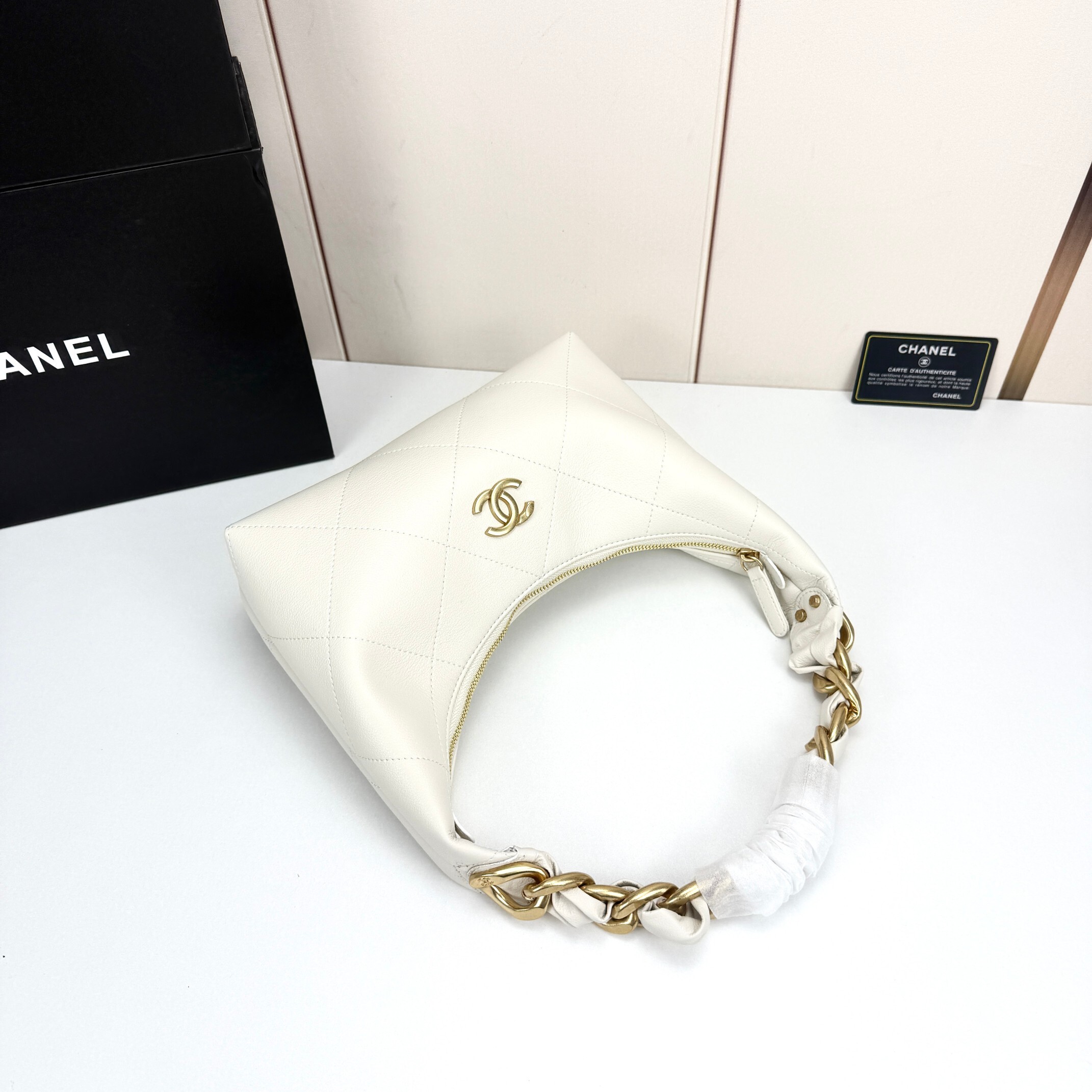 Luxury CN Handbag 5837 Luxury CN Handbag 5837