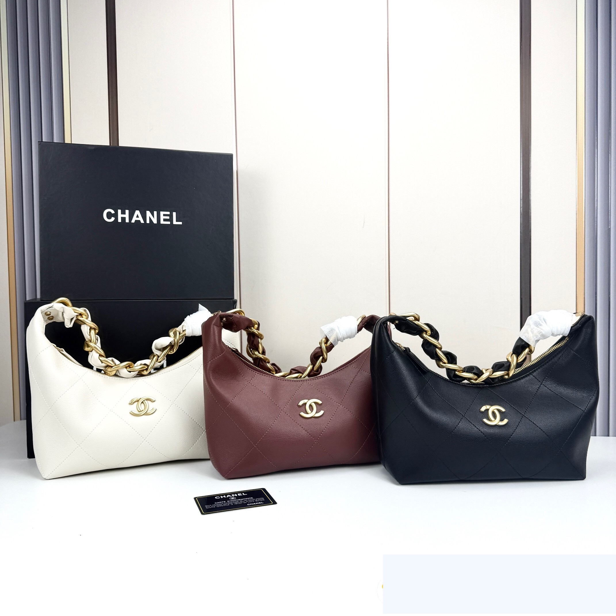 Luxury CN Handbag 5837 Luxury CN Handbag 5837