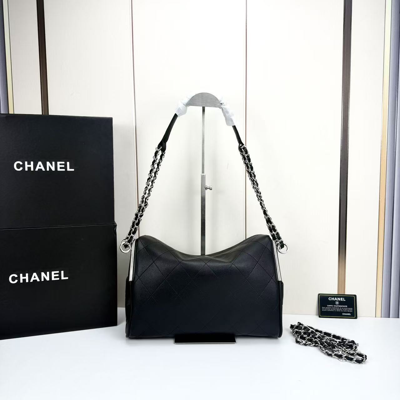 Luxury CN Handbag 5838 Luxury CN Handbag 5838