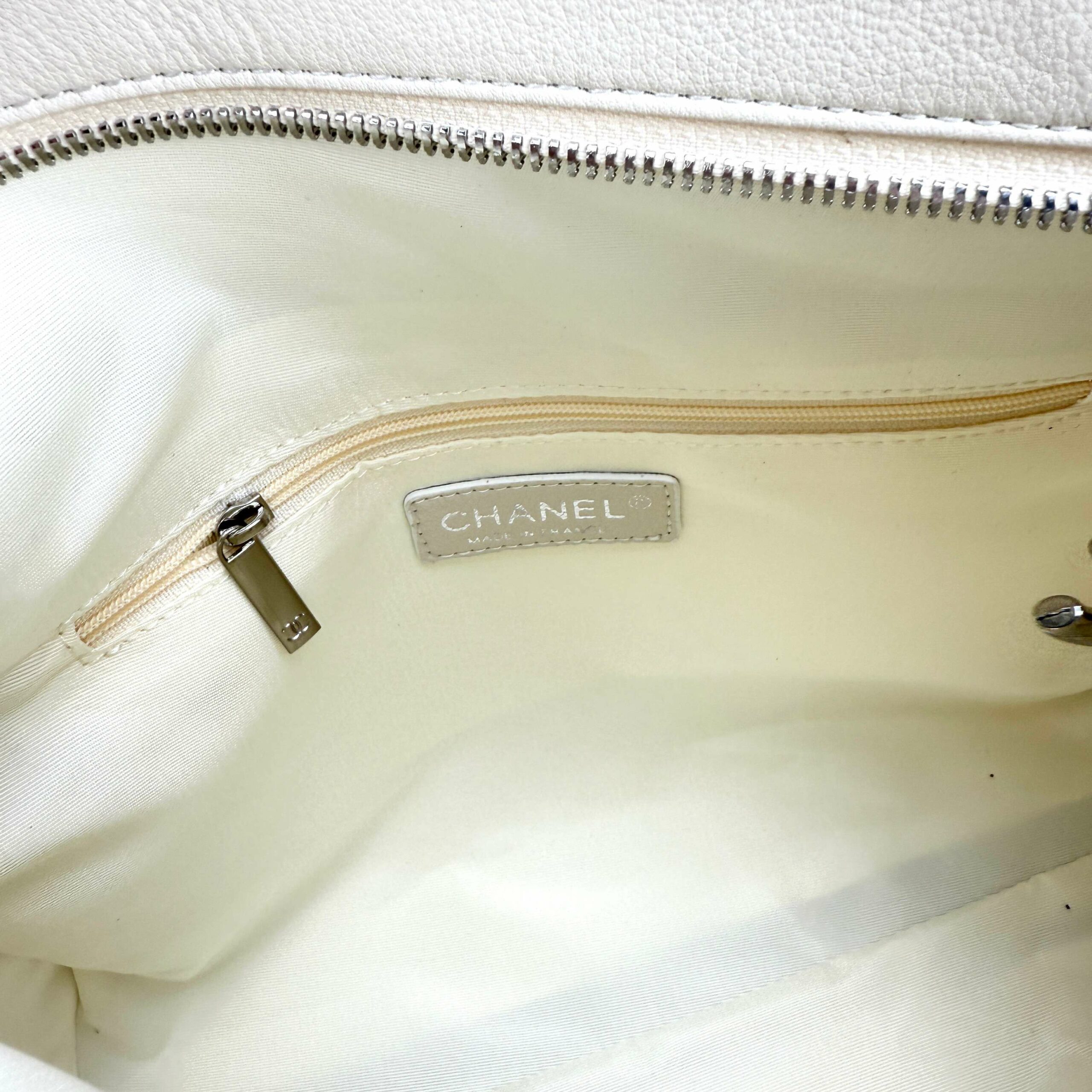 Luxury CN Handbag 5838 Luxury CN Handbag 5838