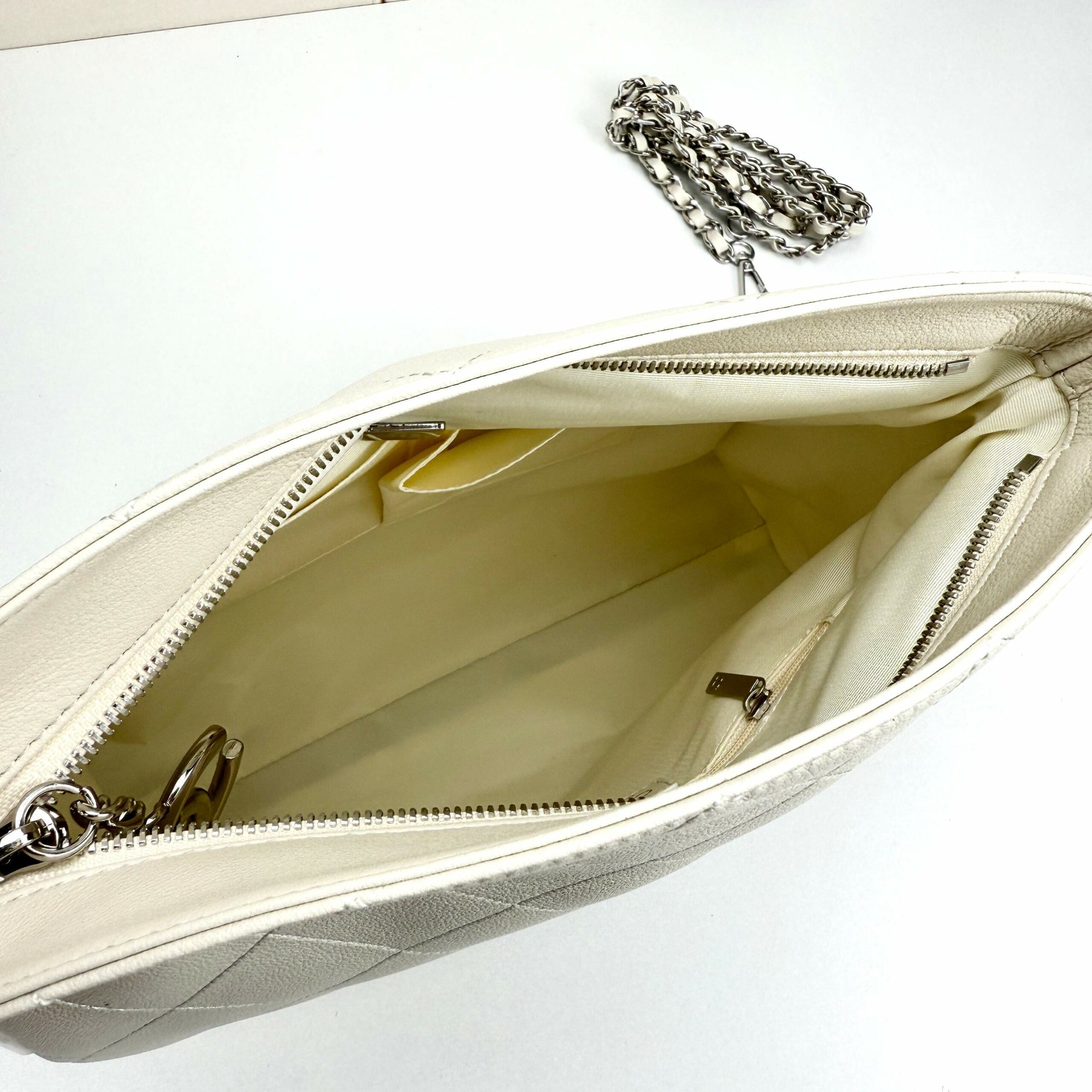 Luxury CN Handbag 5838 Luxury CN Handbag 5838