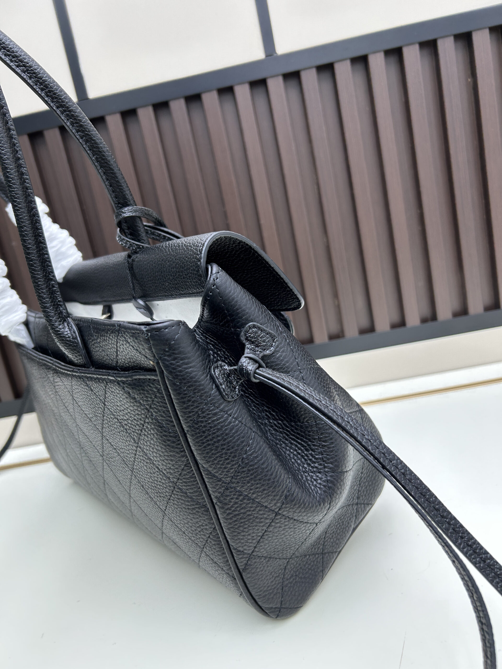 Luxury CN Handbag 019-092 Luxury CN Handbag 019-092