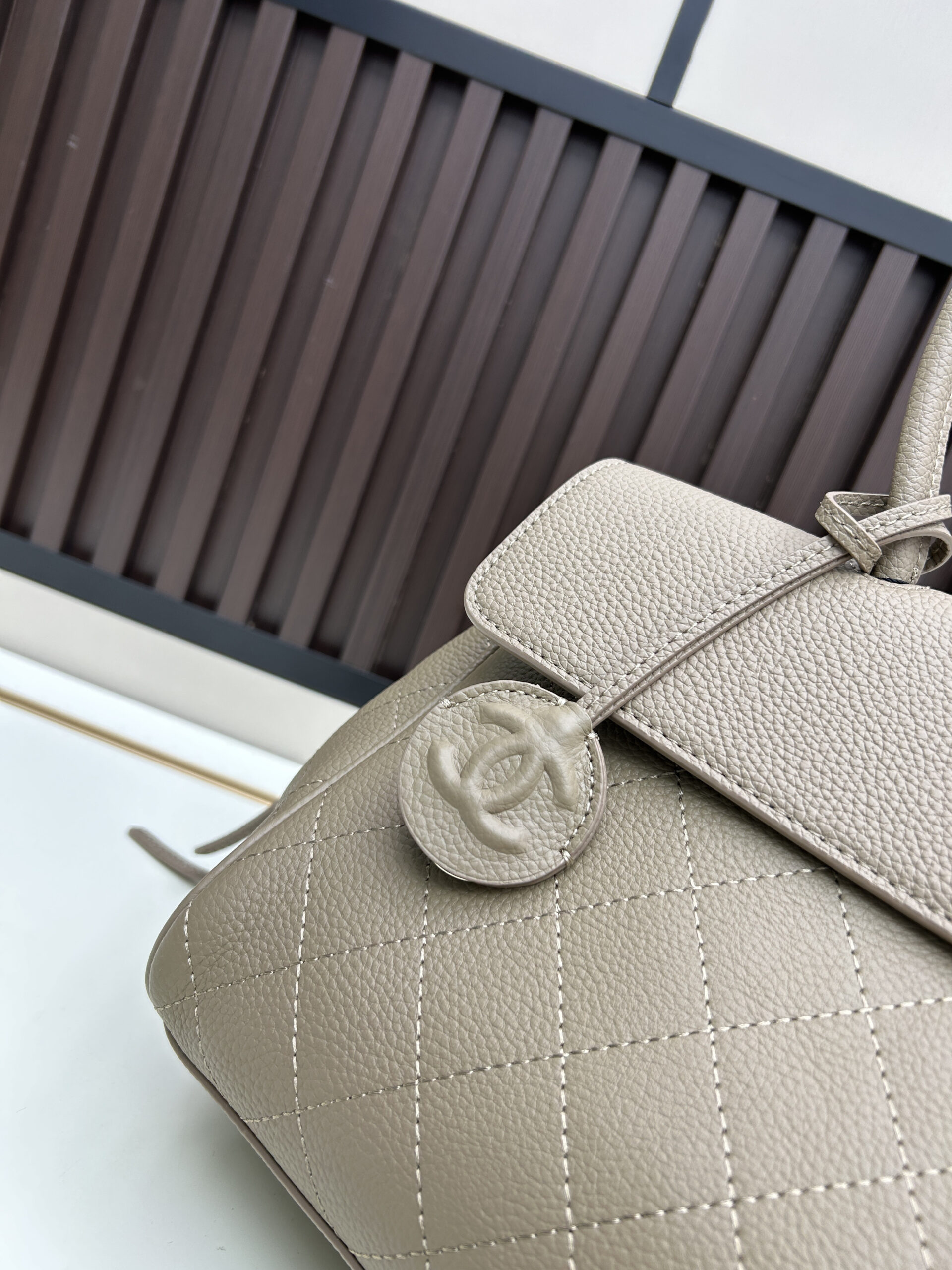 Luxury CN Handbag 019-092 Luxury CN Handbag 019-092