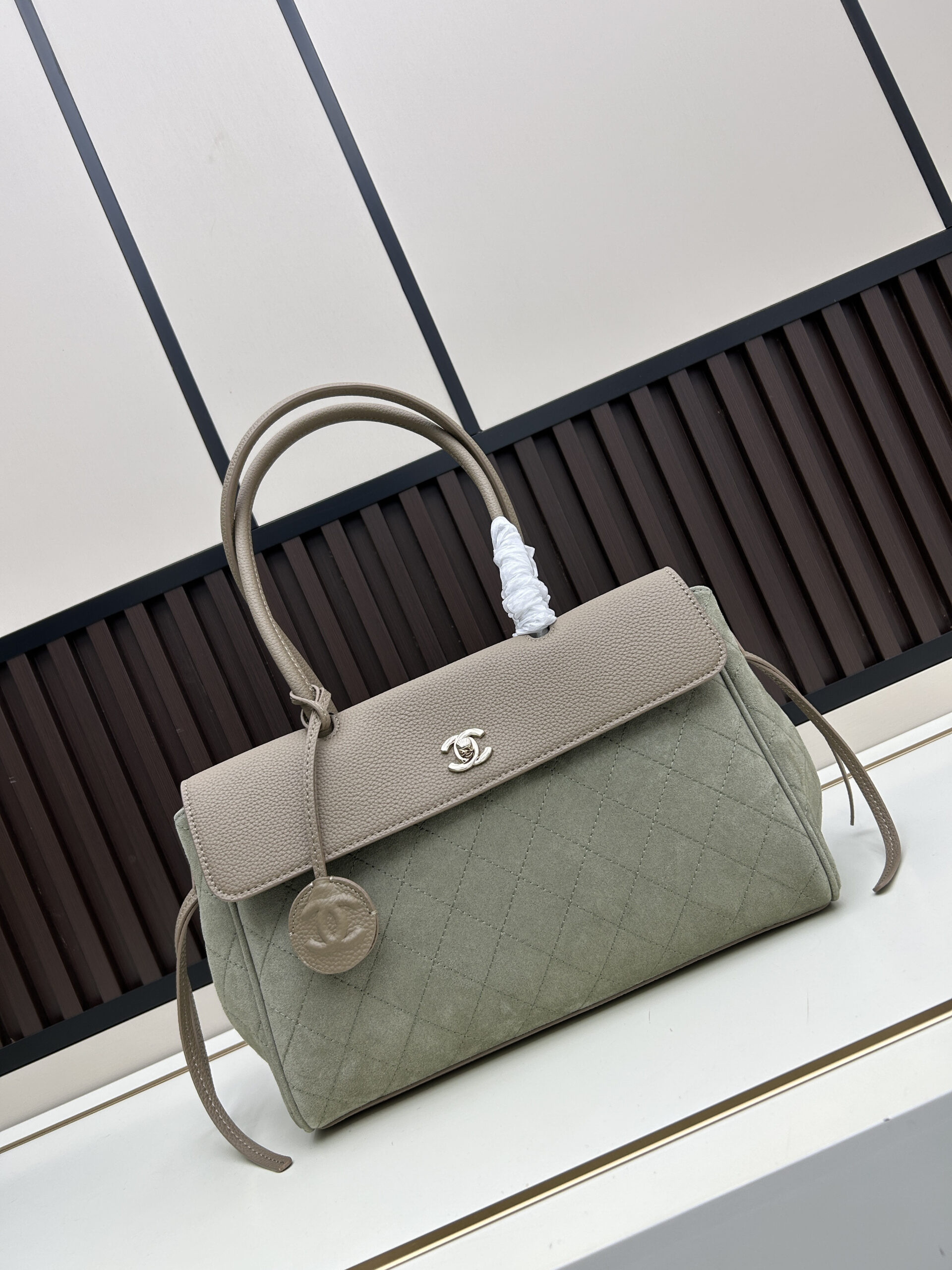 Luxury CN Handbag 019-092 Luxury CN Handbag 019-092