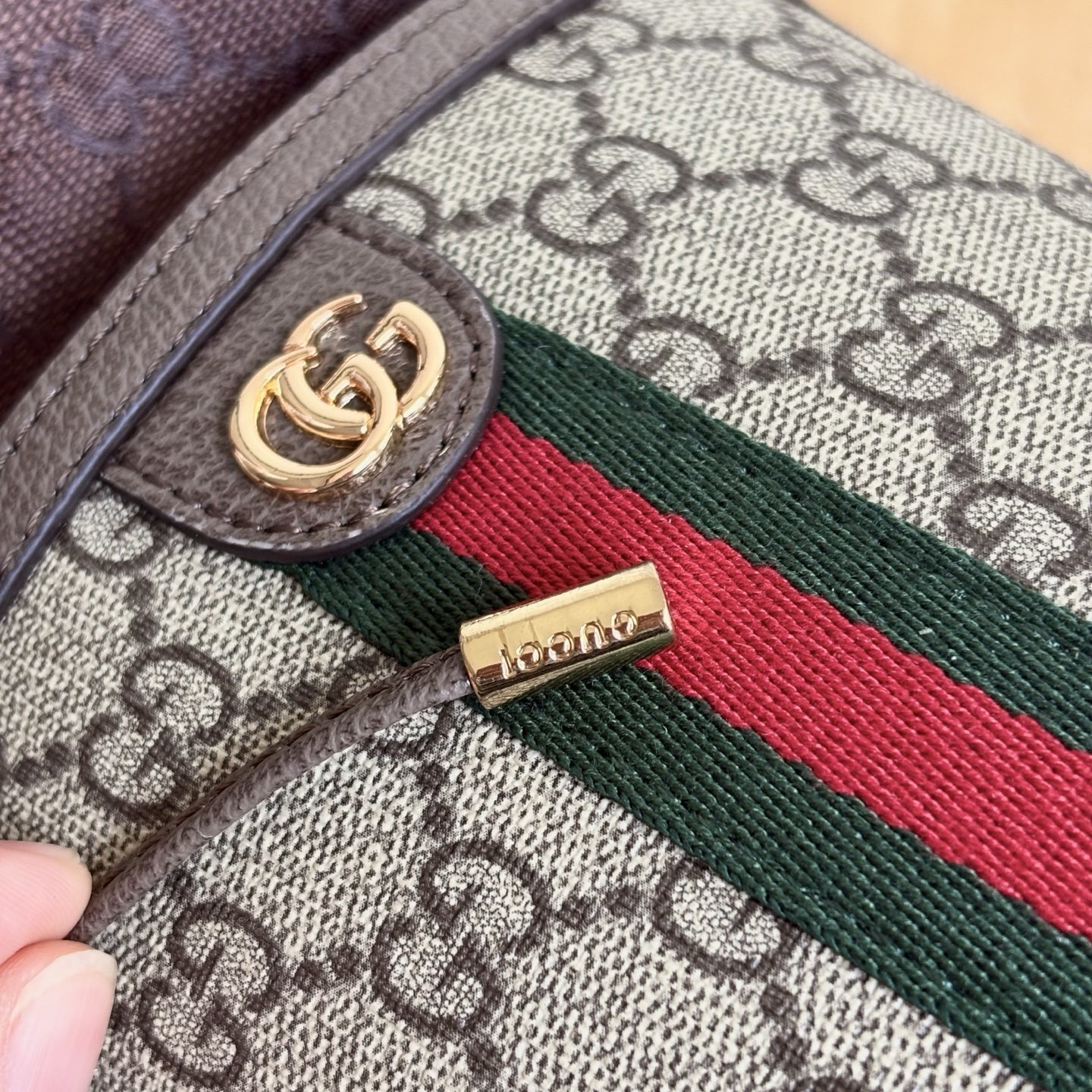 Luxury Gucci Handbag 838462 Luxury Gucci Handbag 838462