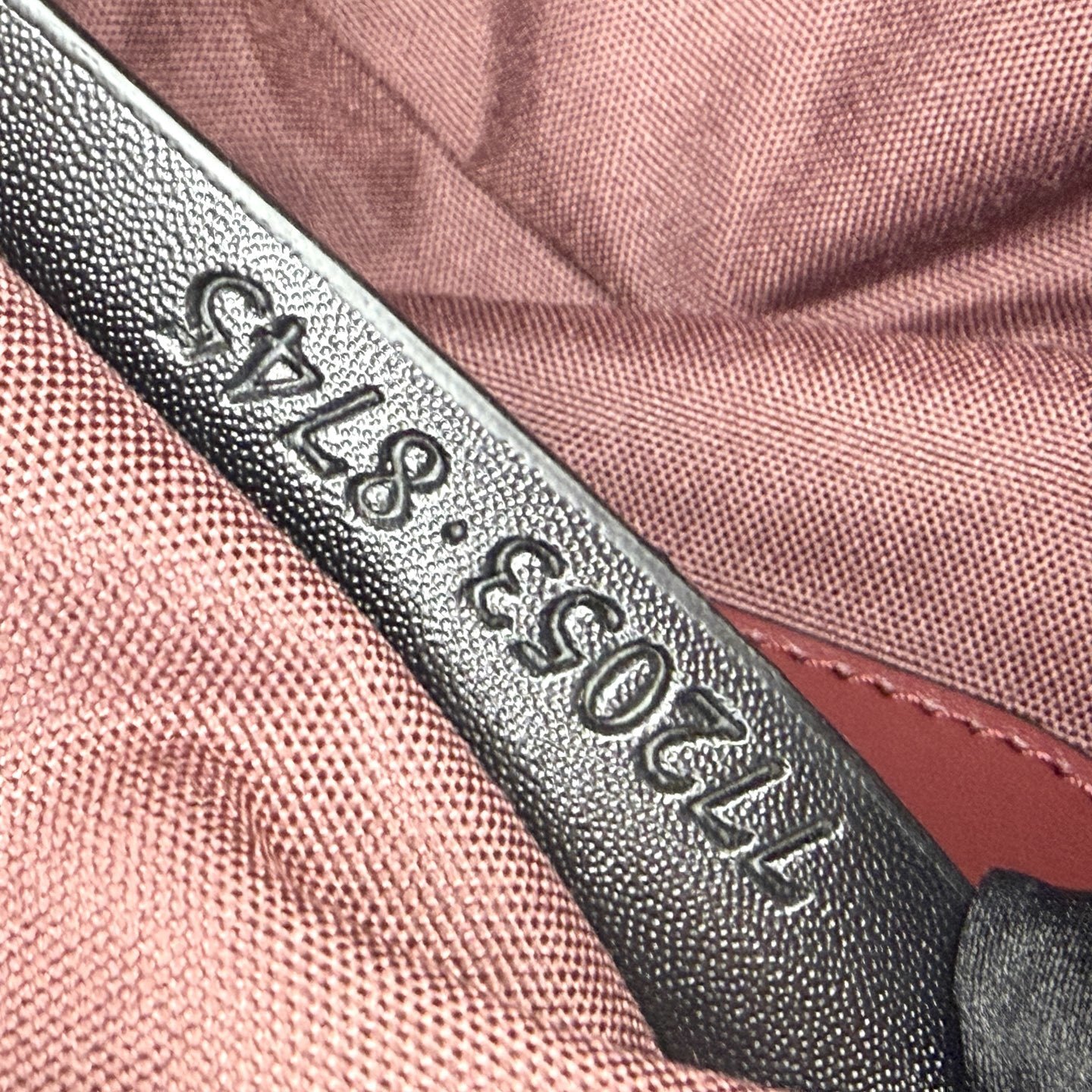 Luxury Gucci Handbag 841294 Luxury Gucci Handbag 841294