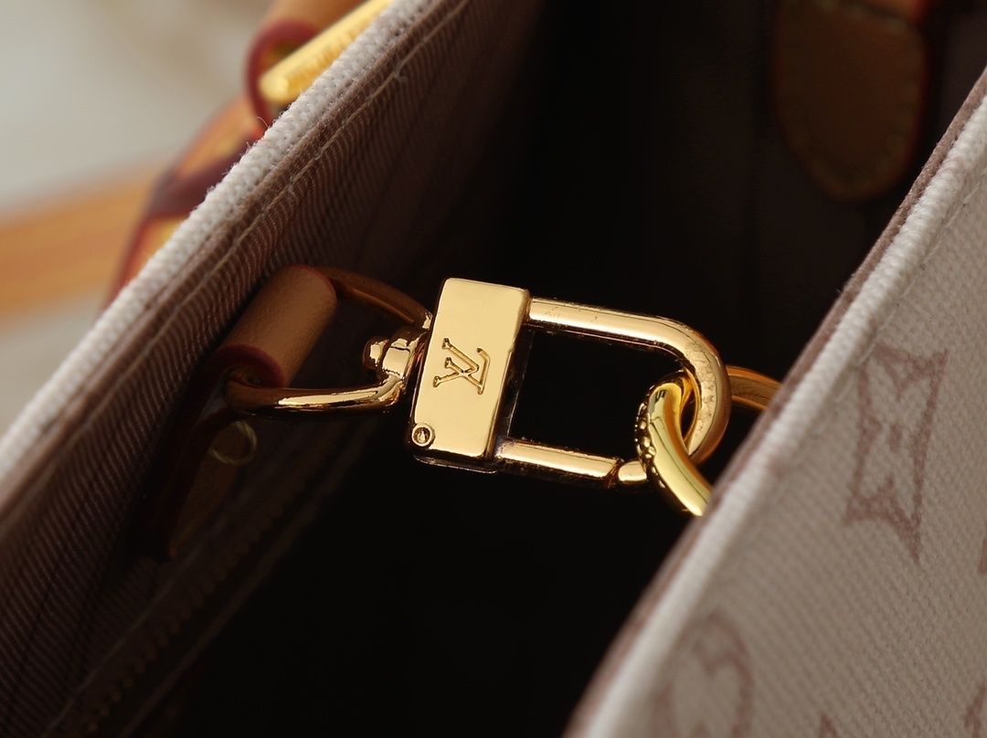 Luxury LV Handbag M28289-M45659-M44571 Luxury LV Handbag M28289-M45659-M44571