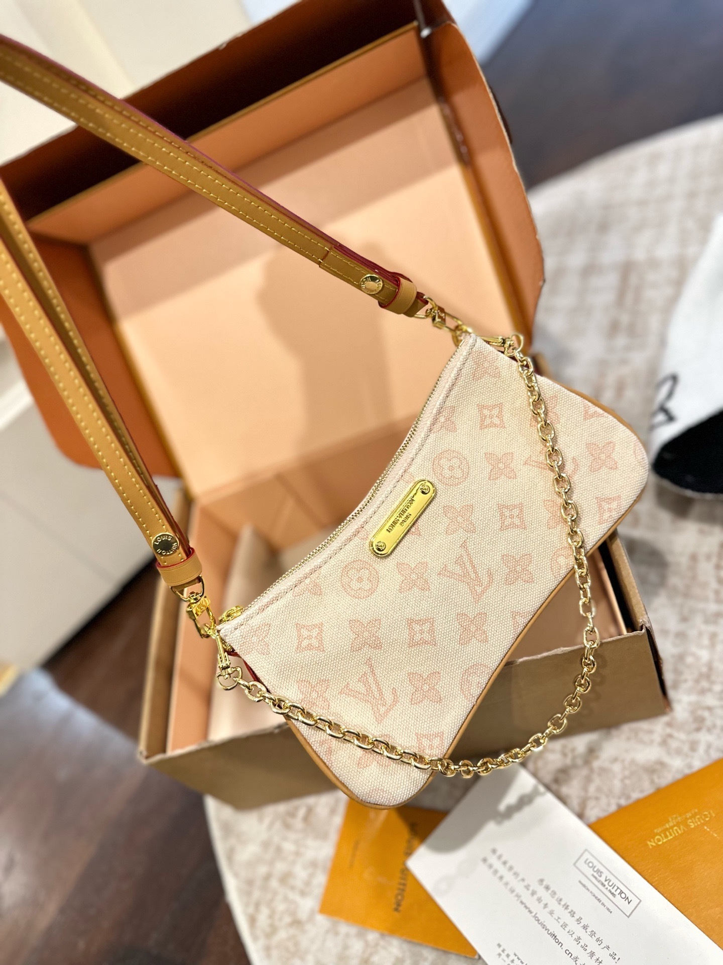 New Collection Fashion LV Handbag LV26184 New Collection Fashion LV Handbag LV26184