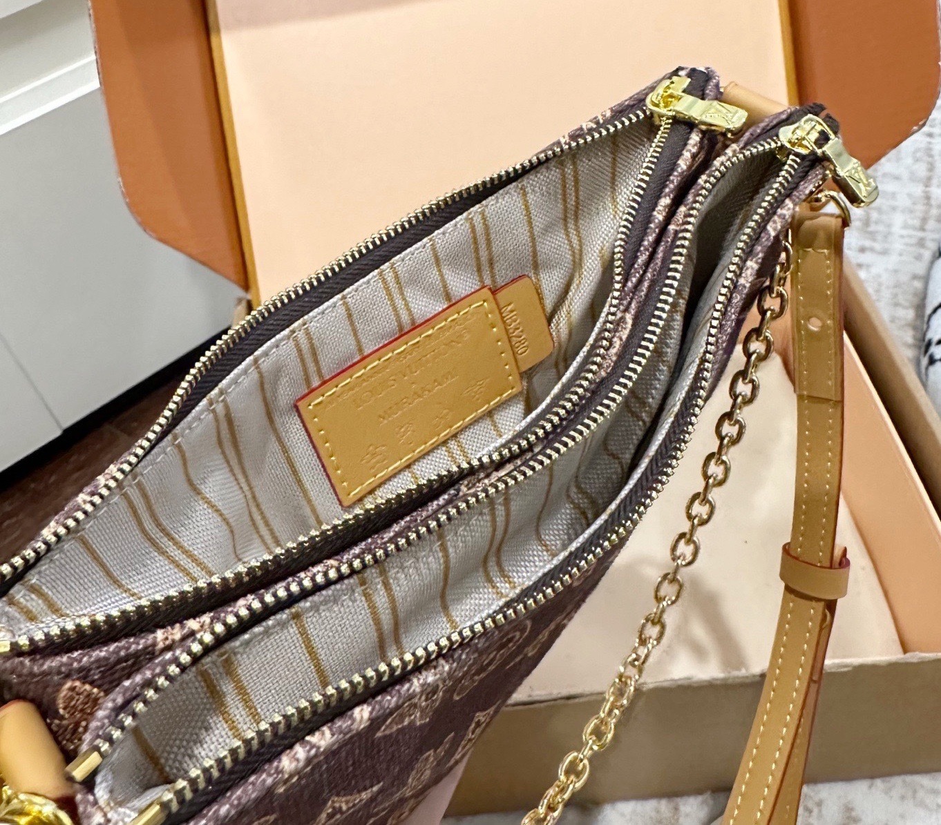 New Collection Fashion LV Handbag LV26184 New Collection Fashion LV Handbag LV26184