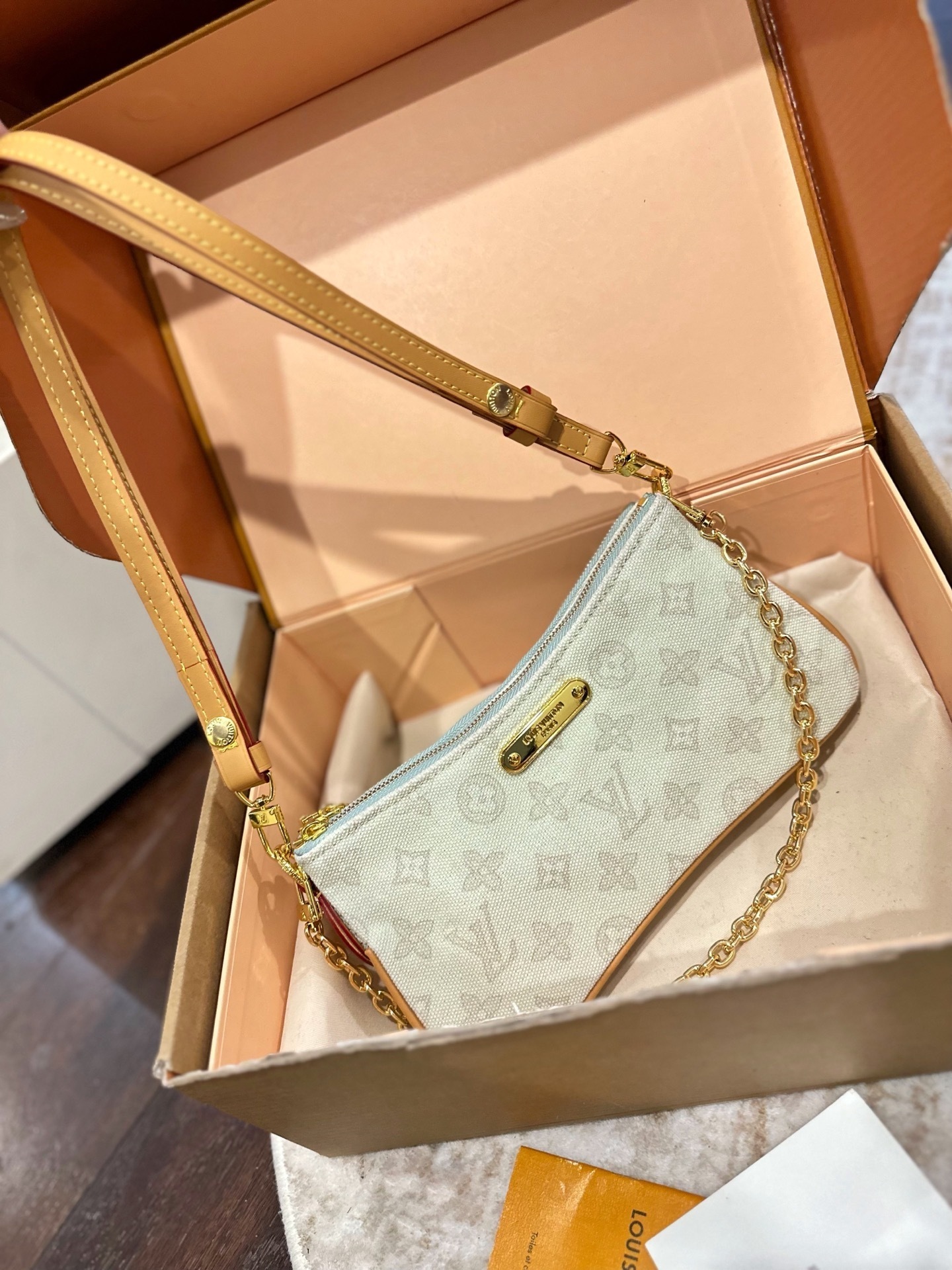 New Collection Fashion LV Handbag LV26184 New Collection Fashion LV Handbag LV26184