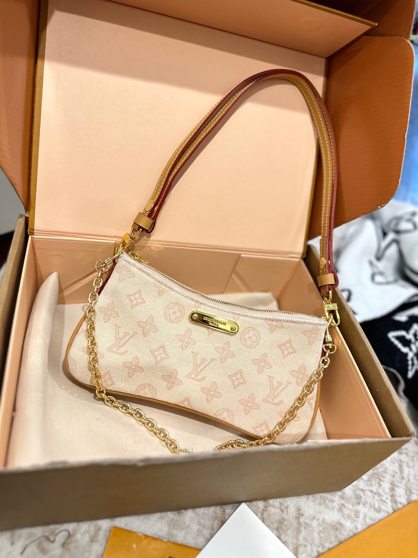 New Collection Fashion LV Handbag LV26184 New Collection Fashion LV Handbag LV26184