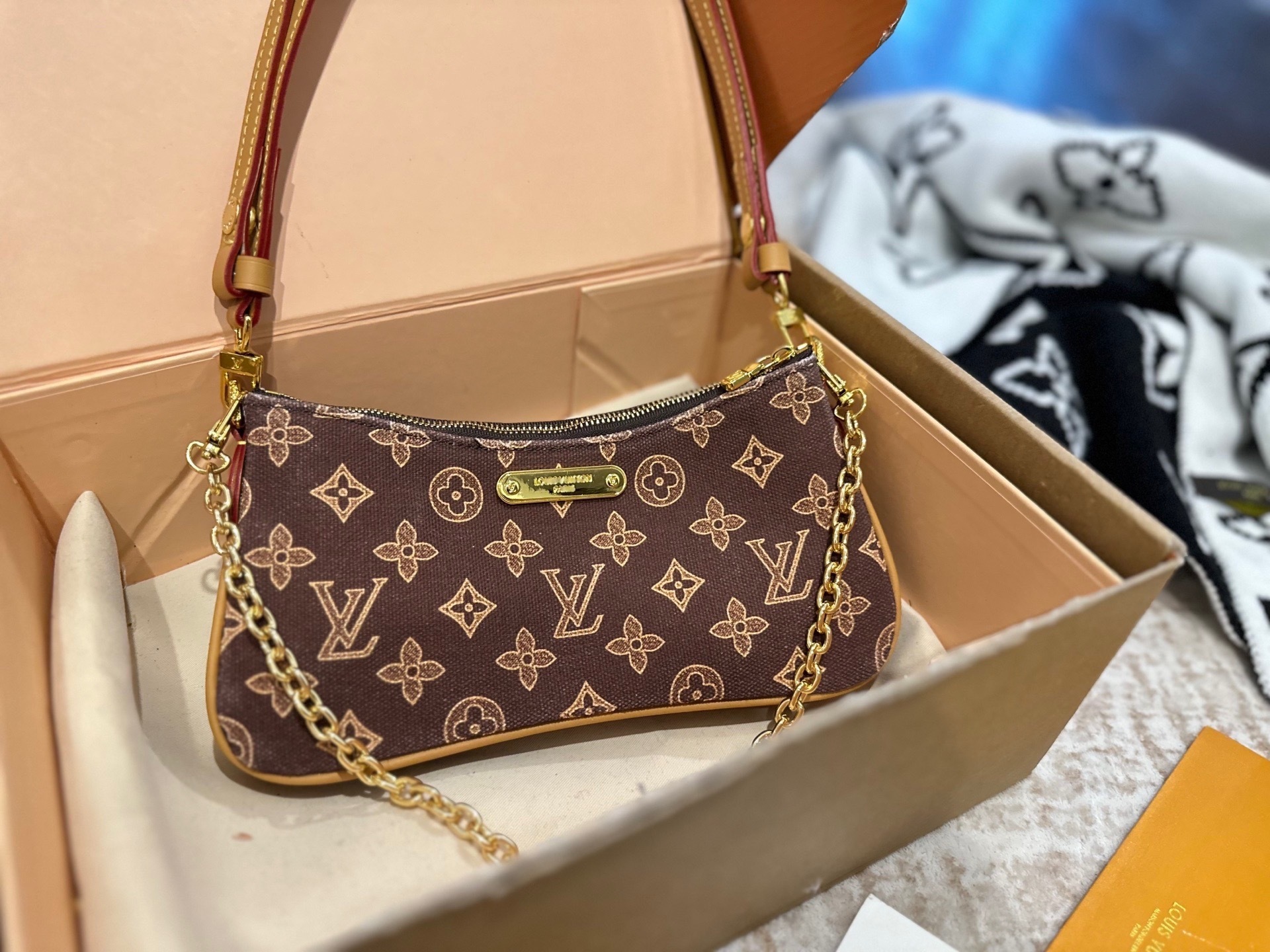 New Collection Fashion LV Handbag LV26184 New Collection Fashion LV Handbag LV26184