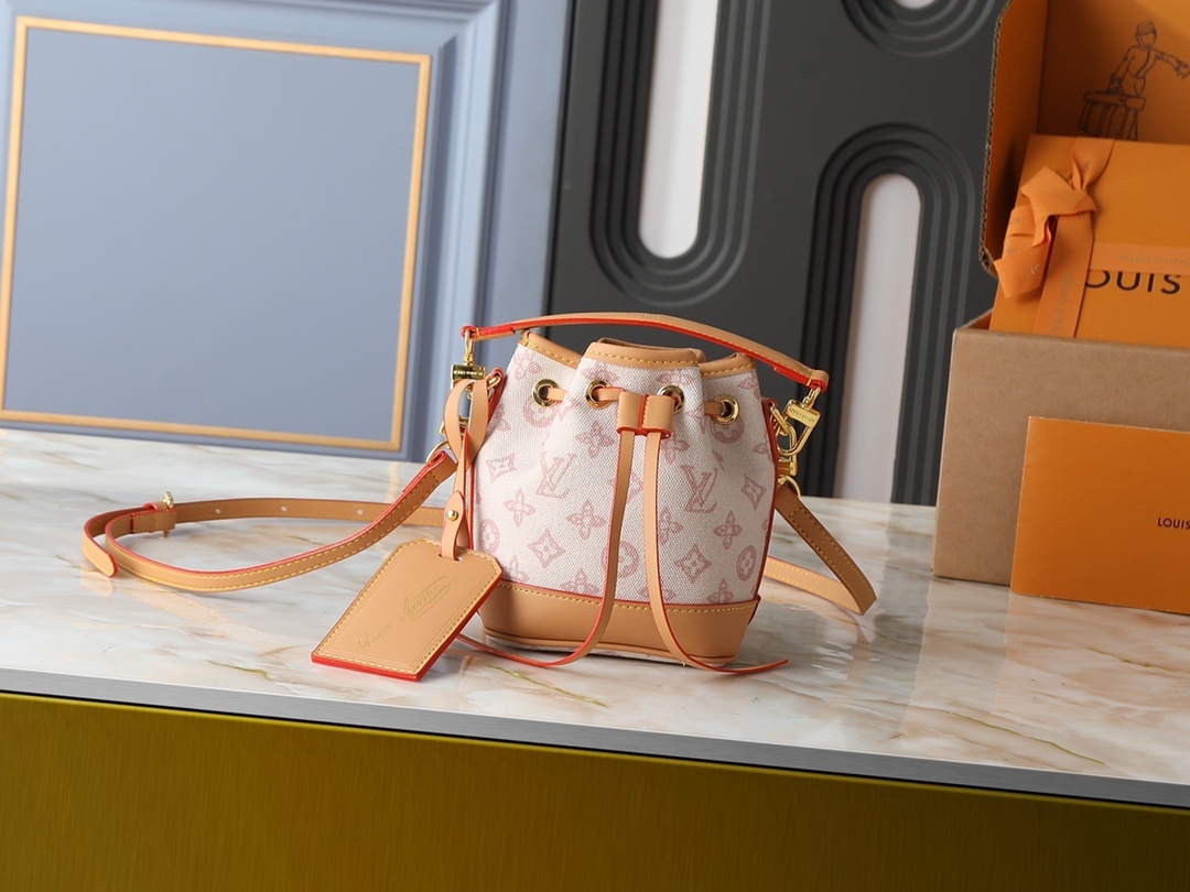 Luxury LV Handbag M27699-M81266 Luxury LV Handbag M27699-M81266