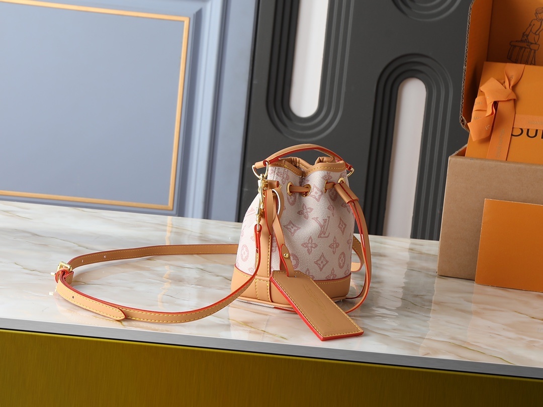 Luxury LV Handbag M27699-M81266 Luxury LV Handbag M27699-M81266