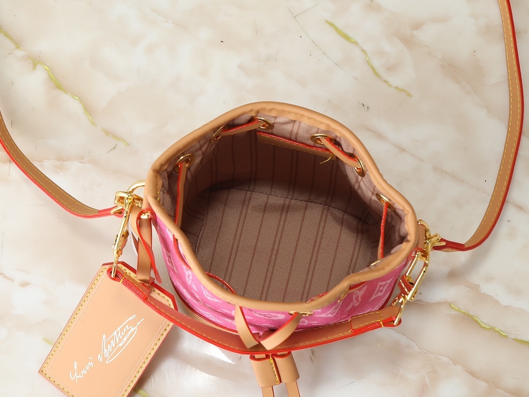 Luxury LV Handbag M27699-M81266 Luxury LV Handbag M27699-M81266