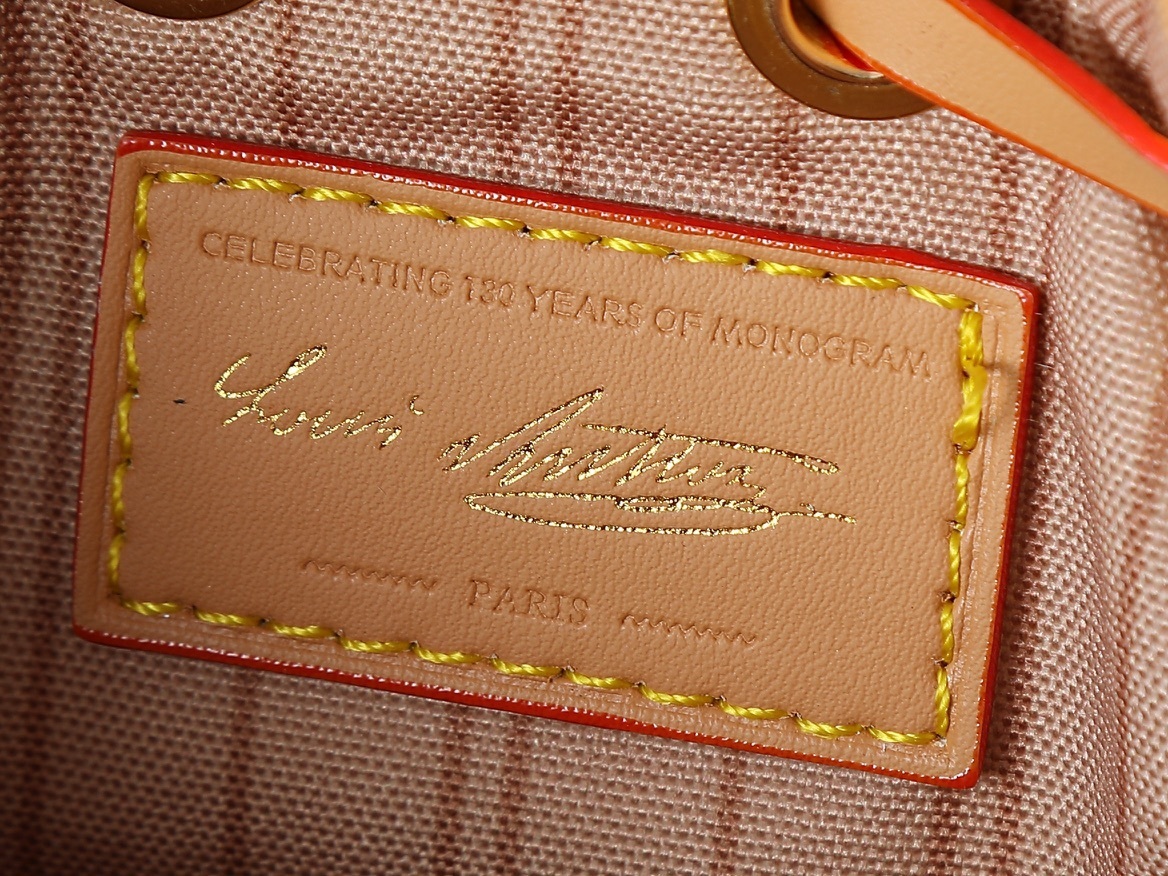 Luxury LV Handbag M27699-M81266 Luxury LV Handbag M27699-M81266