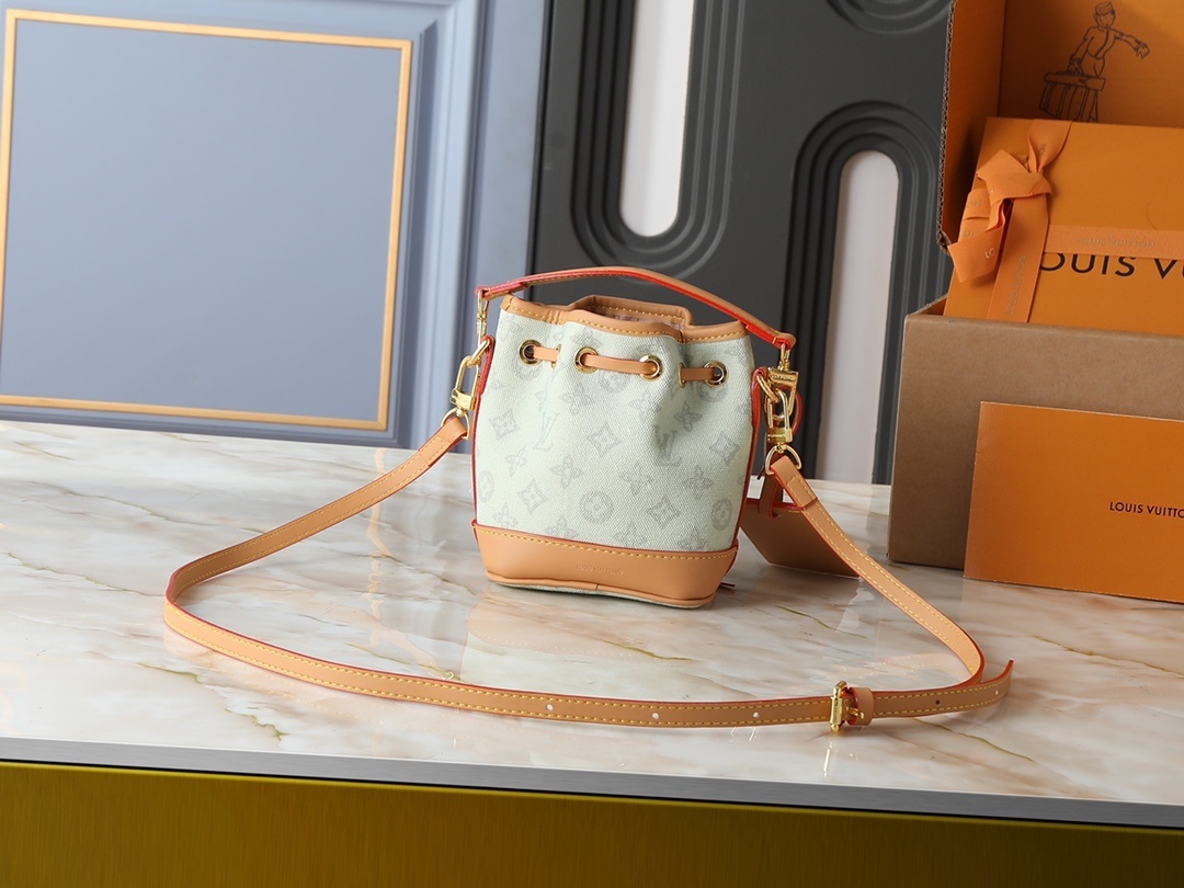 Luxury LV Handbag M27699-M81266 Luxury LV Handbag M27699-M81266