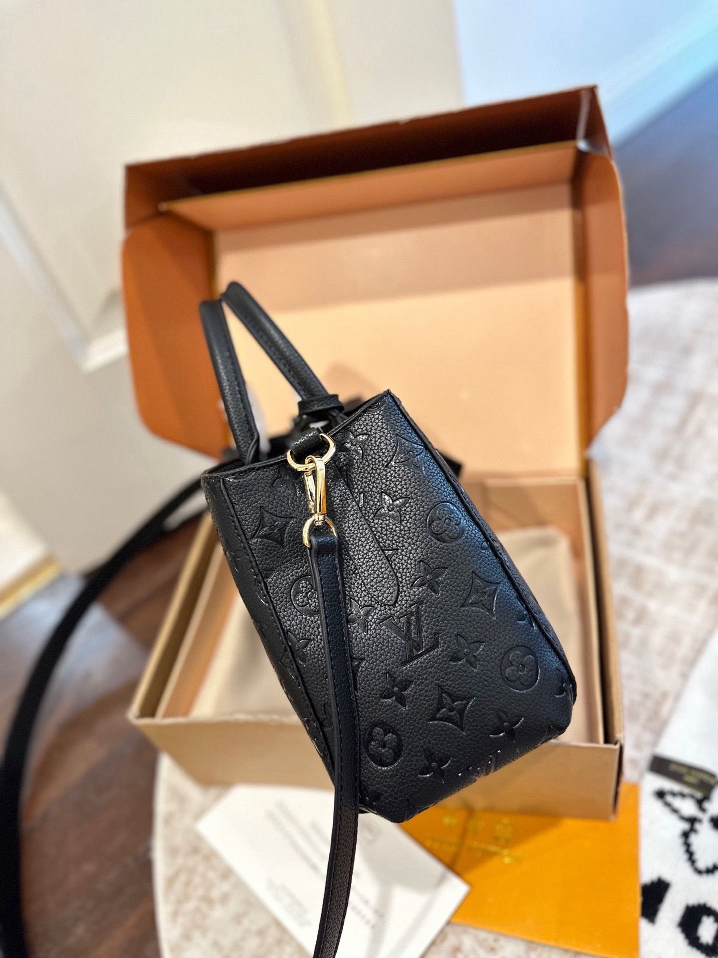 New Collection Fashion LV Handbag LV261813 New Collection Fashion LV Handbag LV261813