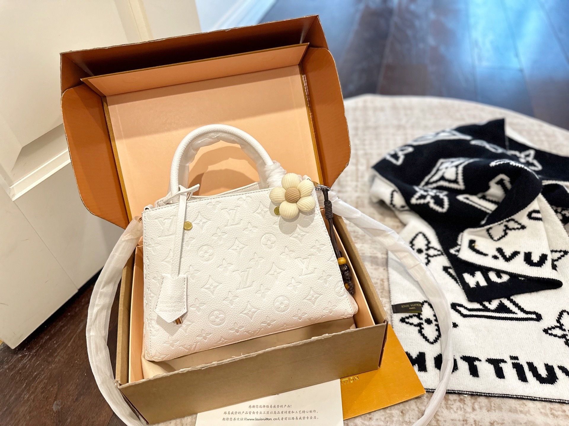 New Collection Fashion LV Handbag LV261813 New Collection Fashion LV Handbag LV261813