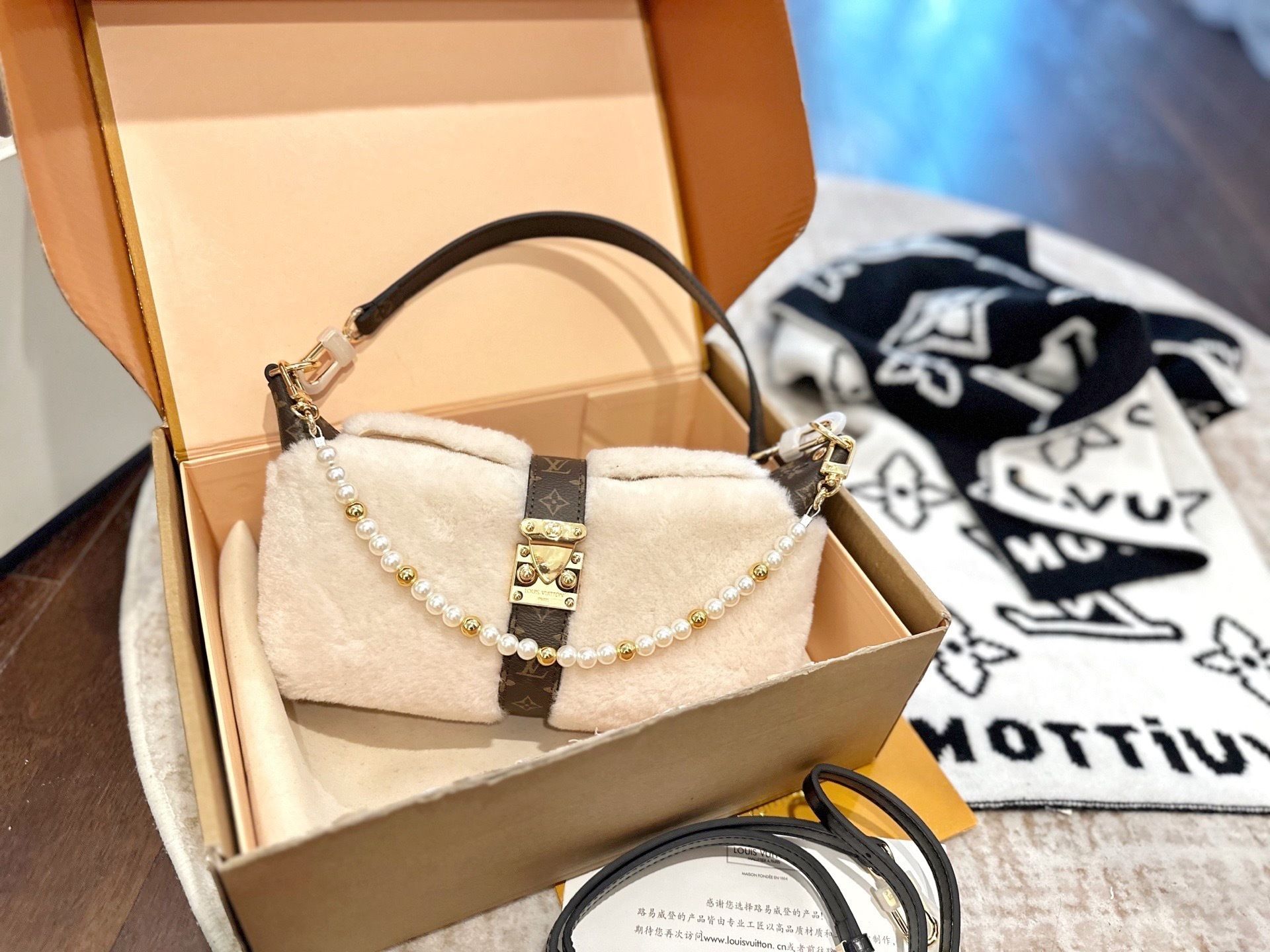 New Collection Fashion LV Handbag LV261814 New Collection Fashion LV Handbag LV261814