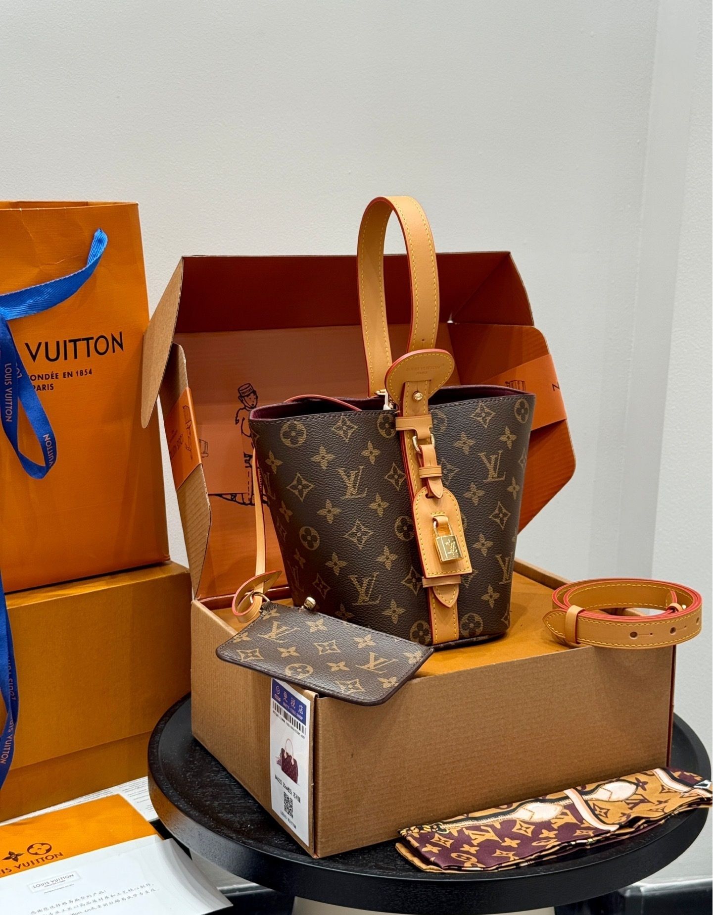 New Collection Fashion LV Handbag LV261121 New Collection Fashion LV Handbag LV261121