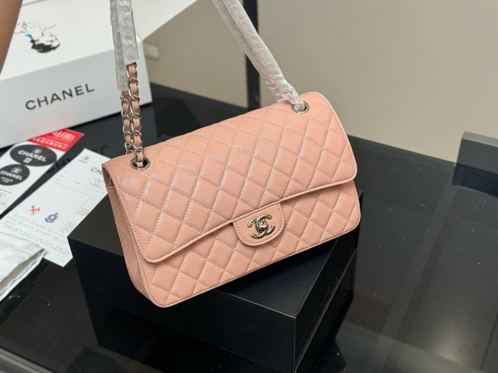 New Collection Fashion Bag CN Classic Medium Flap Bag Light Pink CH016 New Collection Fashion Bag CN Classic Medium Flap Bag Light Pink CH016