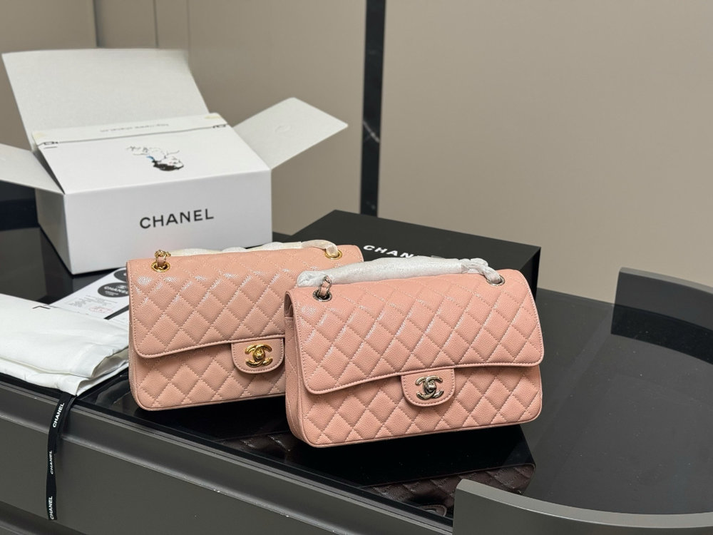 New Collection Fashion Bag CN Classic Medium Flap Bag Light Pink CH016 New Collection Fashion Bag CN Classic Medium Flap Bag Light Pink CH016