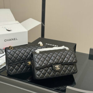 New Collection Fashion Bag CN Classic Medium Flap Bag Black CH017