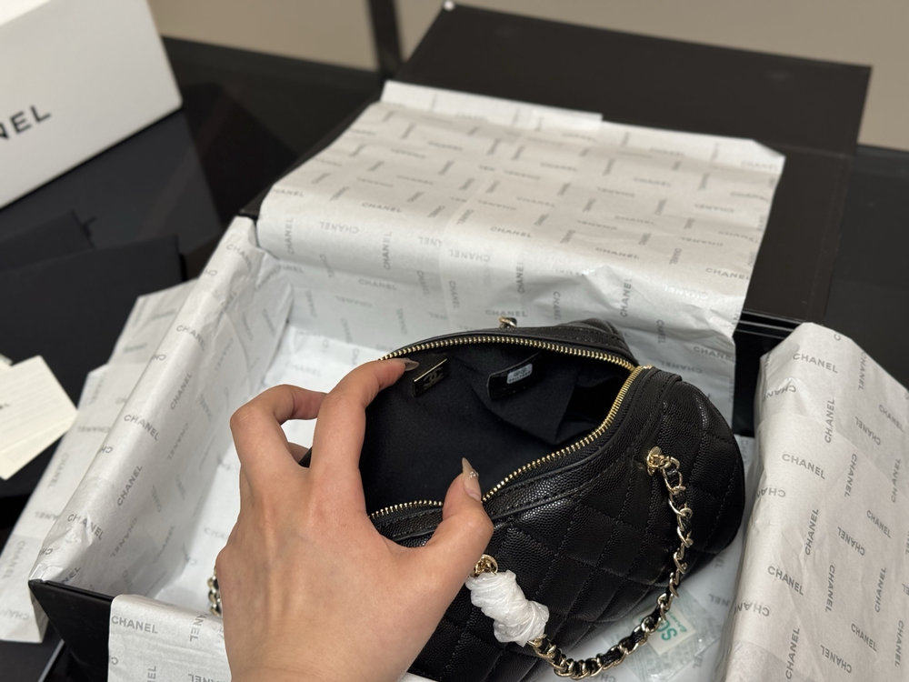 New Collection Fashion Bag CN Bowling Bag Black CH031 New Collection Fashion Bag CN Bowling Bag Black CH031