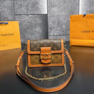 Daily Street Style LV Handbag LV26314