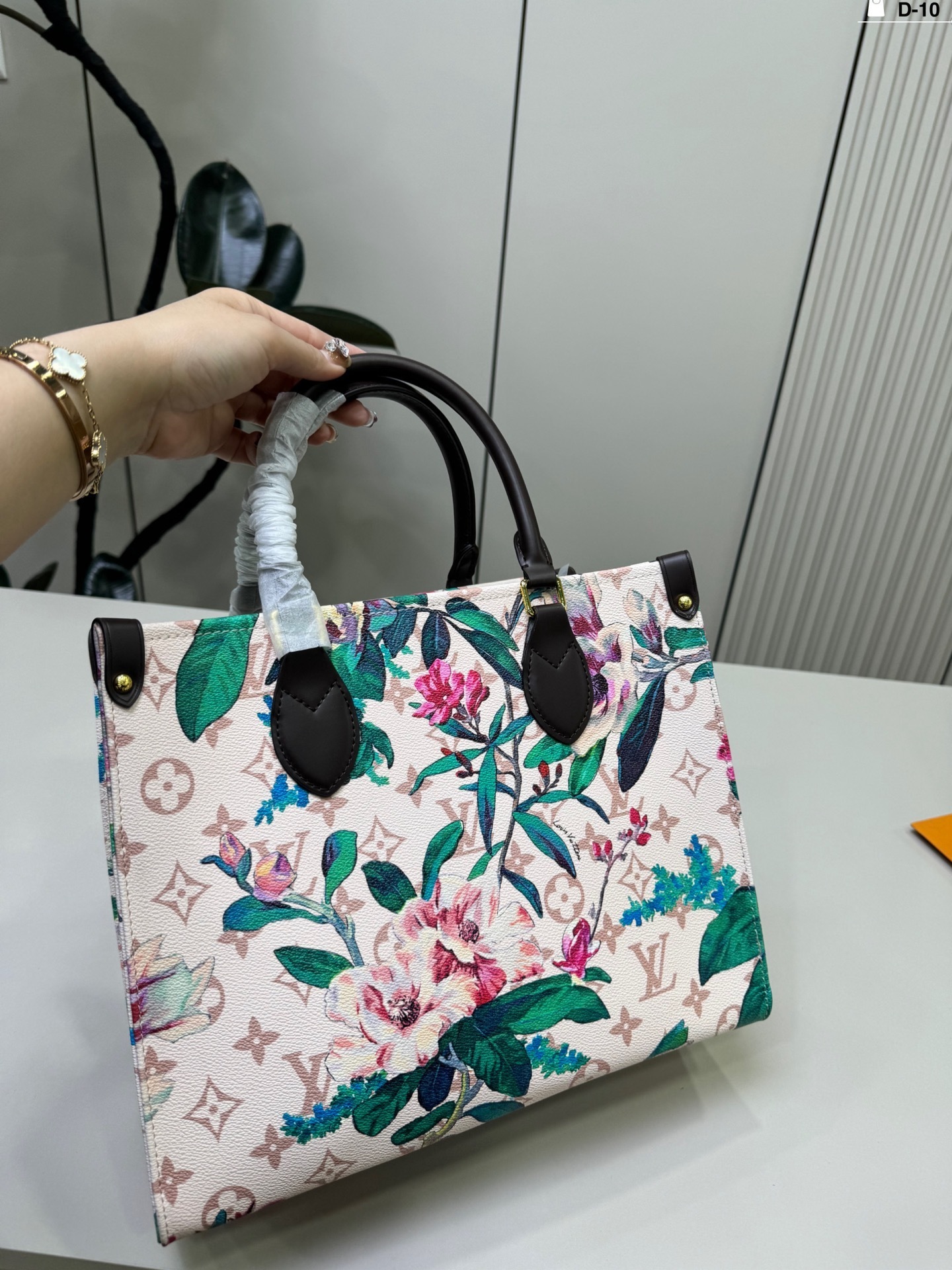 New Collection Fashion LV Handbag LV2631110 New Collection Fashion LV Handbag LV2631110