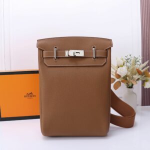 Hermès HAC A Dos PM Backpack Caban Togo Palladium Hardware 586088
