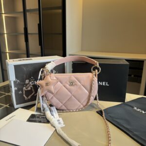 Daily Street Style CN Handbag CC264212