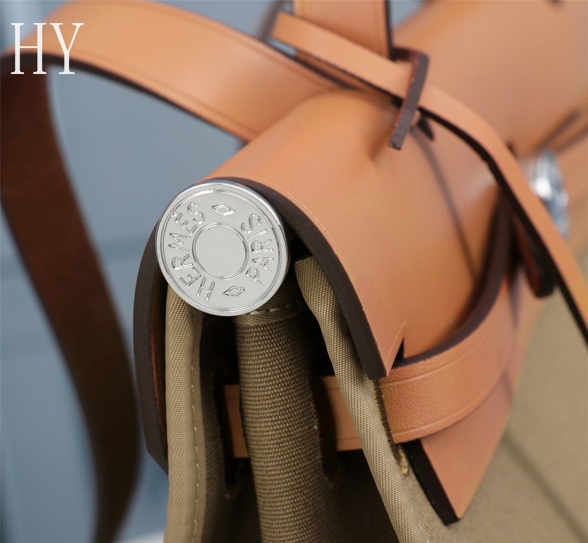 Hermes Brown Canvas and Natural Calfskin Leather Herbag Zip PM Bag 586085-2 Hermes Brown Canvas and Natural Calfskin Leather Herbag Zip PM Bag 586085-2