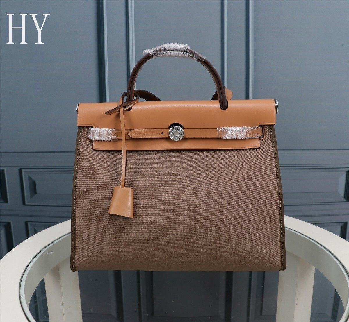 Hermes Brown Canvas and Natural Calfskin Leather Herbag Zip PM Bag 586085-1 Hermes Brown Canvas and Natural Calfskin Leather Herbag Zip PM Bag 586085-1